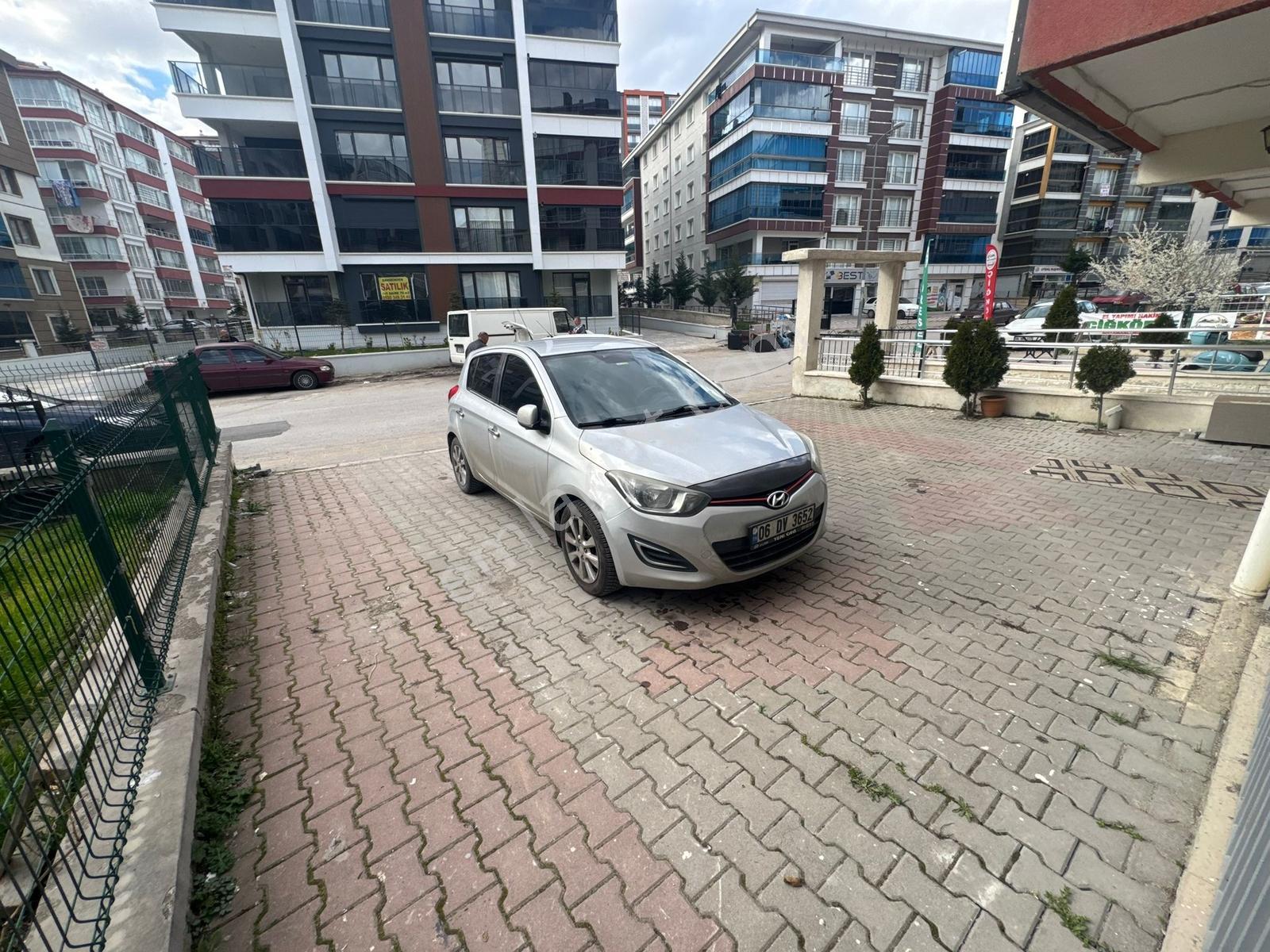 Yılmazer'den Akbaba Avm Yakını Depolu Herişe Uygun Kiralk Dükkan - Görsel 6