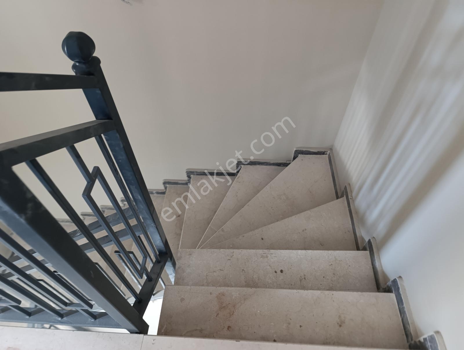 Satılık Villa Remax Vira Cetin Yıldırım - Görsel 4