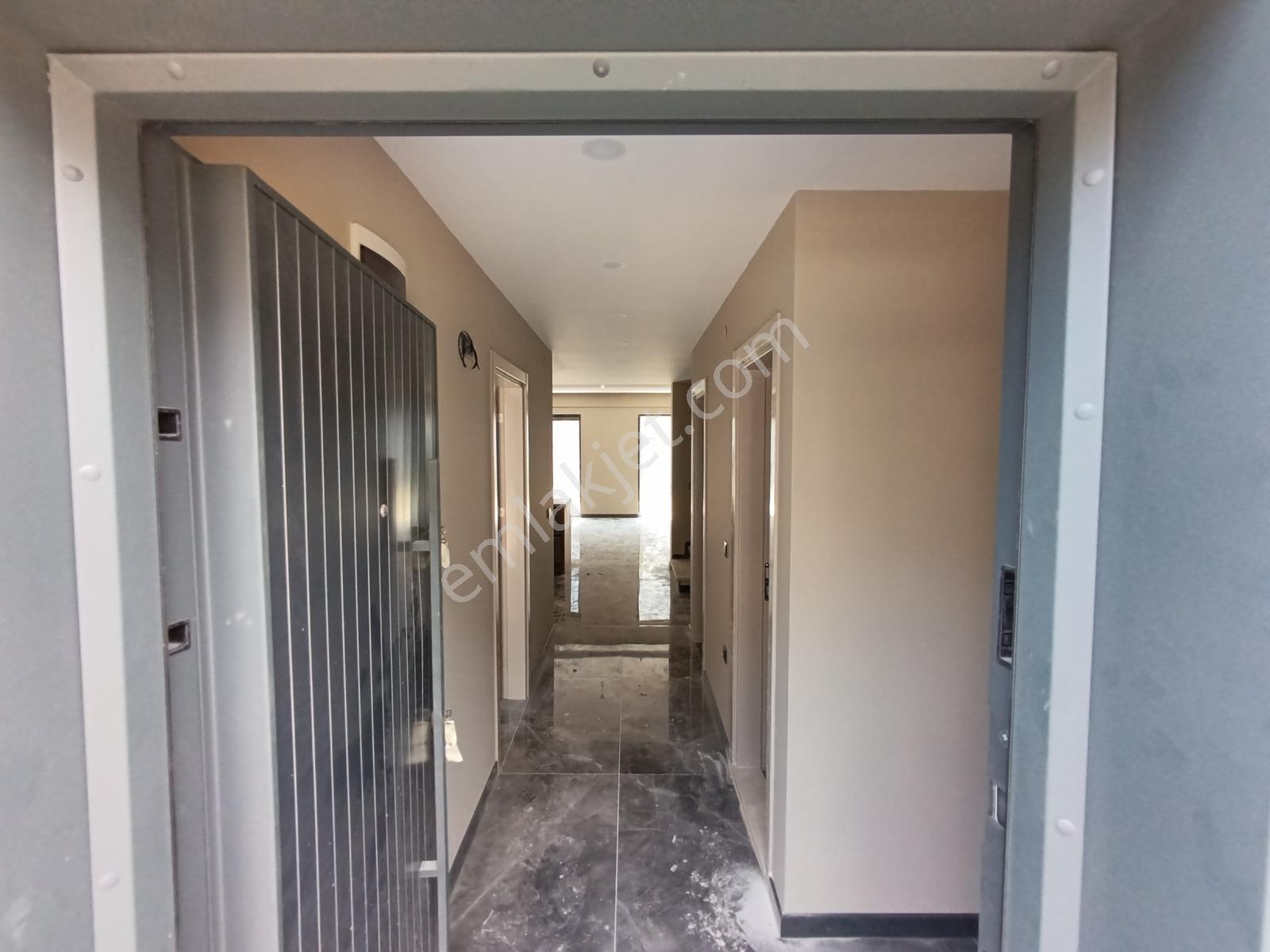 Satılık Villa Remax Vira Cetin Yıldırım - Görsel 12