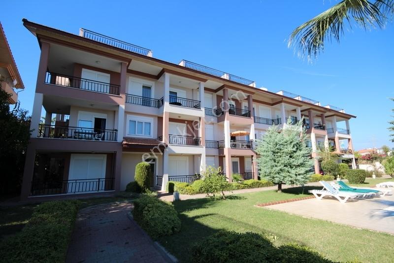 İpek Park Sitesi 2+1 Eşyalı Havuz Manzaralı Bahçe Katı 3 Cepheli - Görsel 13