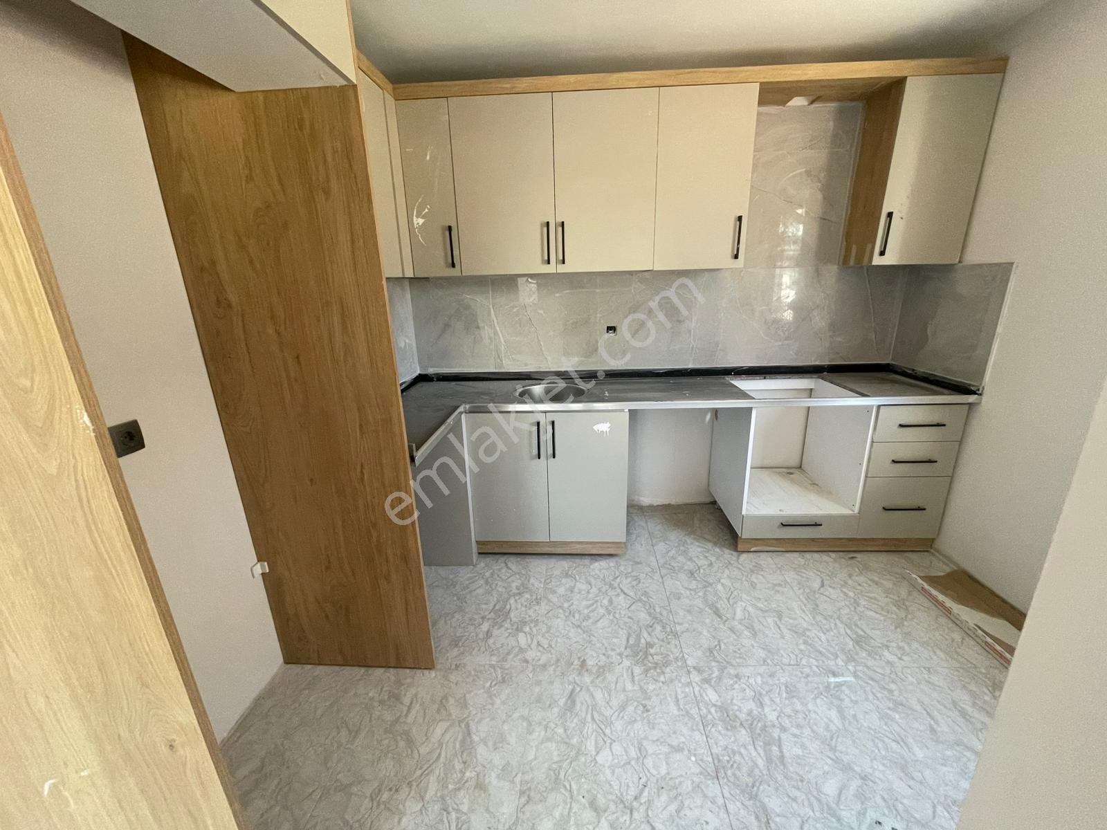 Kepez Aydoğmuş 2+1 Açık Mutfak Kiralık Daire - Görsel 11