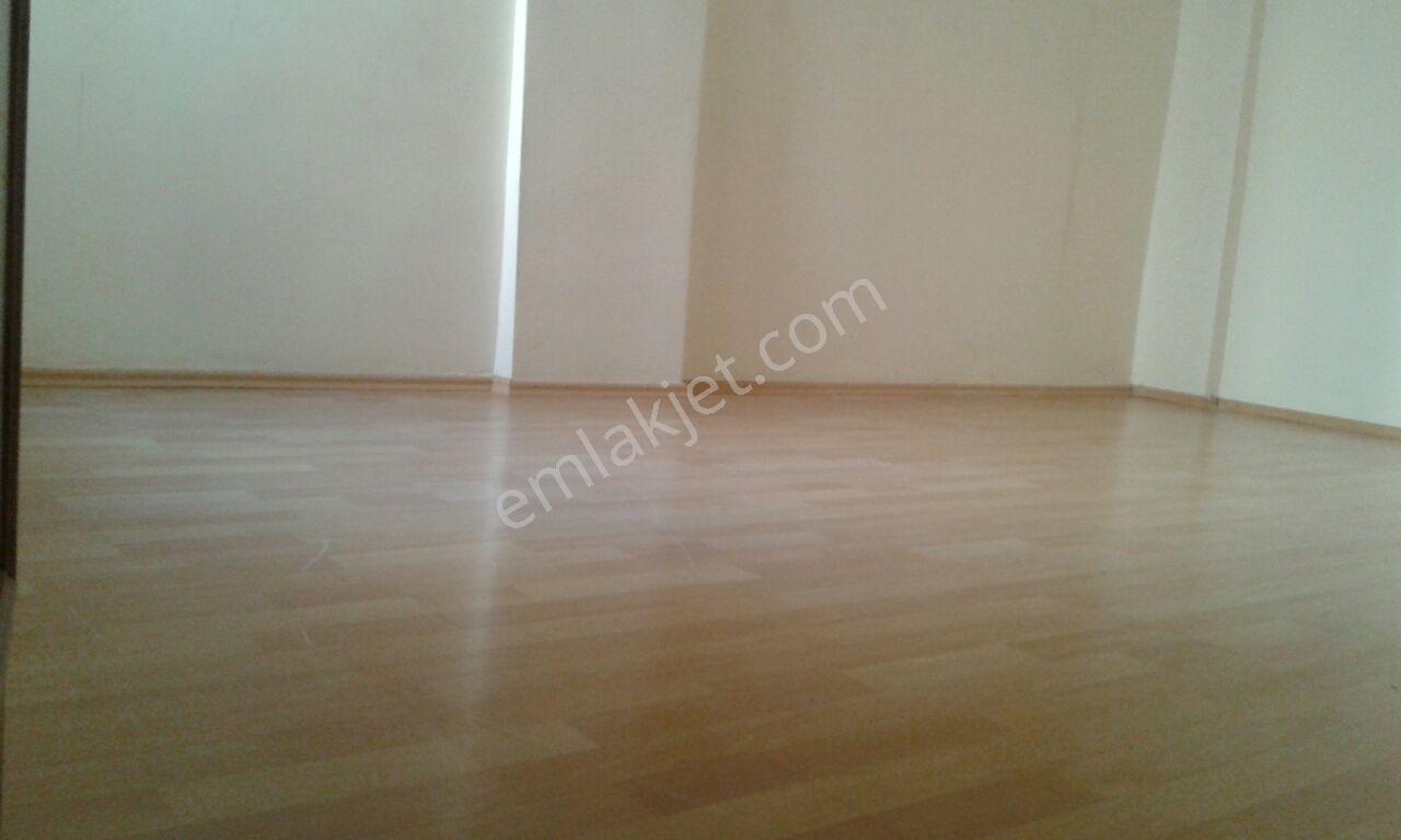 Maltepe Zümrütevlerde Palmiye Sitesi Site İçerisinde 3+1 120 M2 - Görsel 10