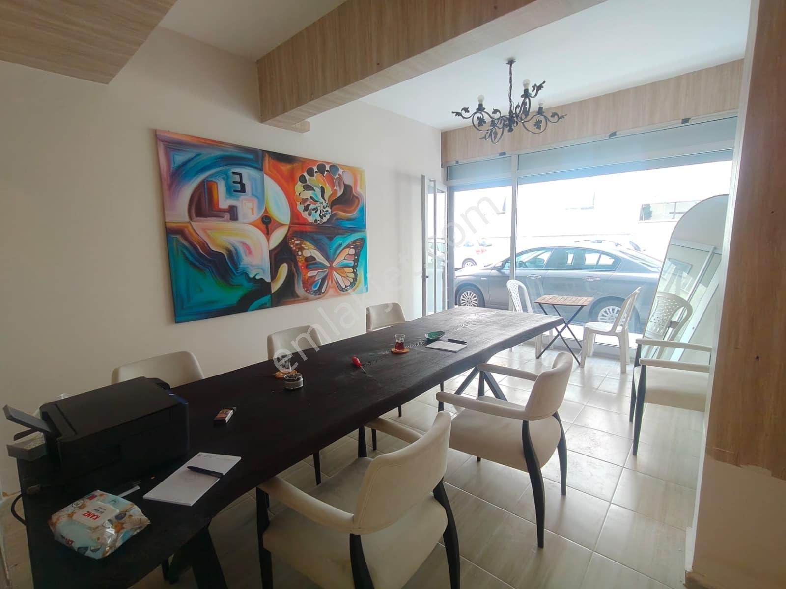 Balçova Bağ Sokak'da Satılık 30 M2 Dükkan - Görsel 4