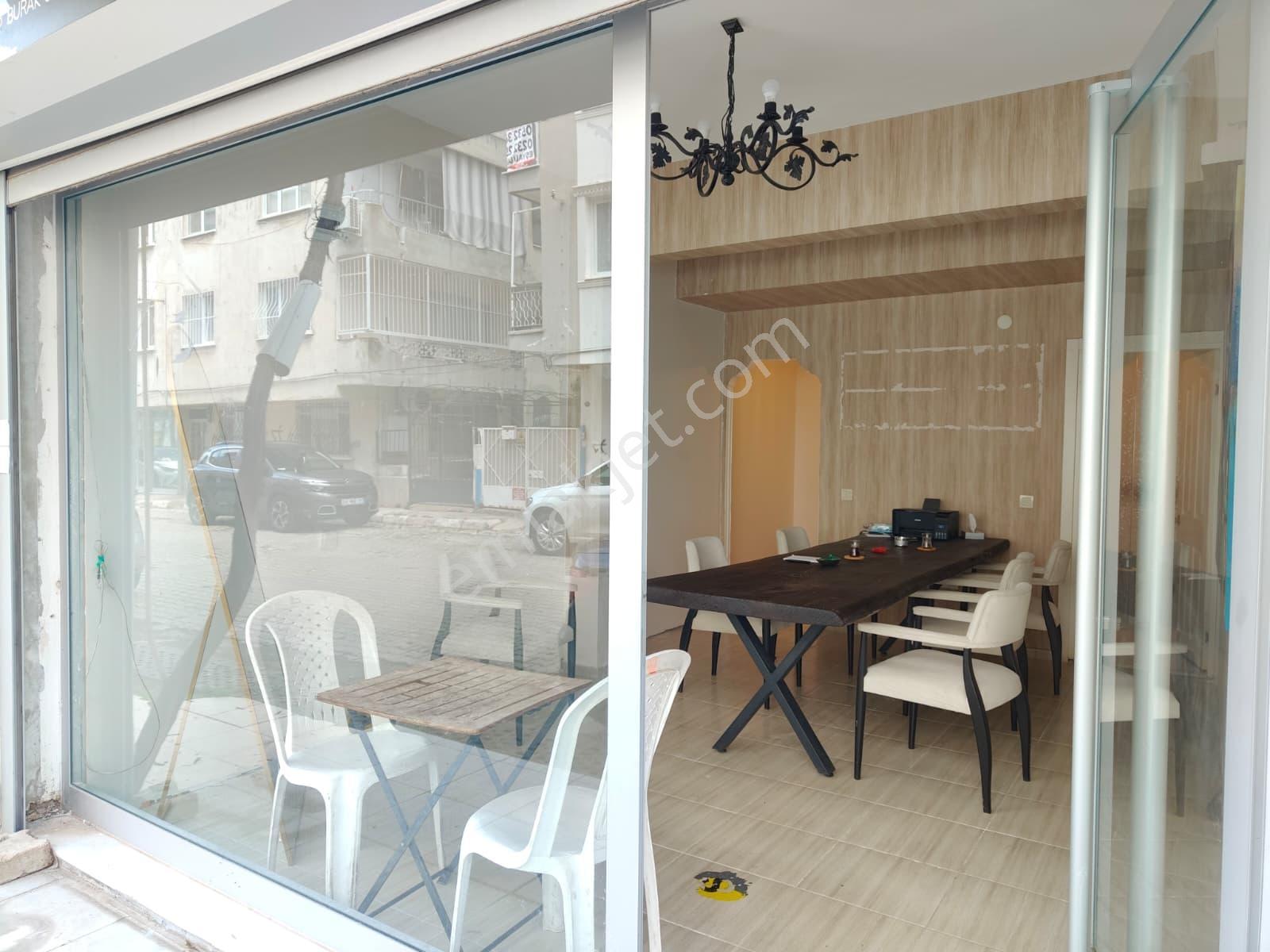 Balçova Bağ Sokak'da Satılık 30 M2 Dükkan - Görsel 5