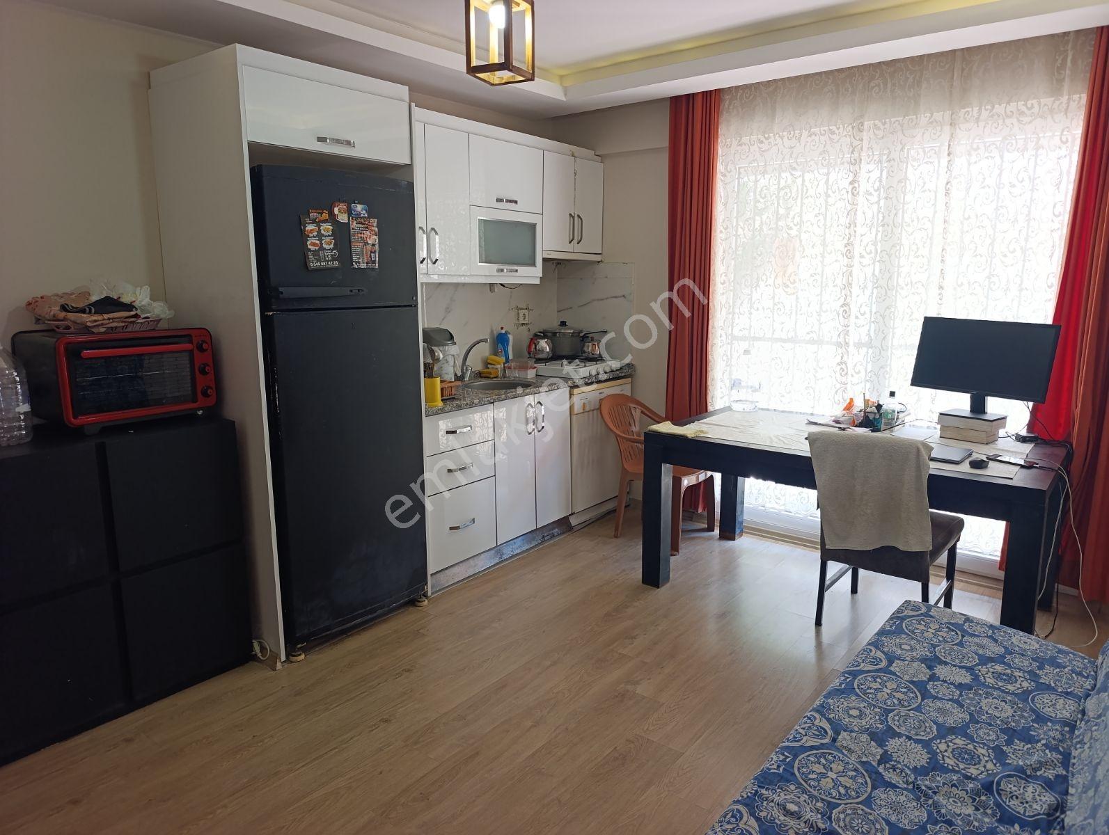 Bornova Mevlana Mahallesi'nde Satılık 1+1 - Görsel 10