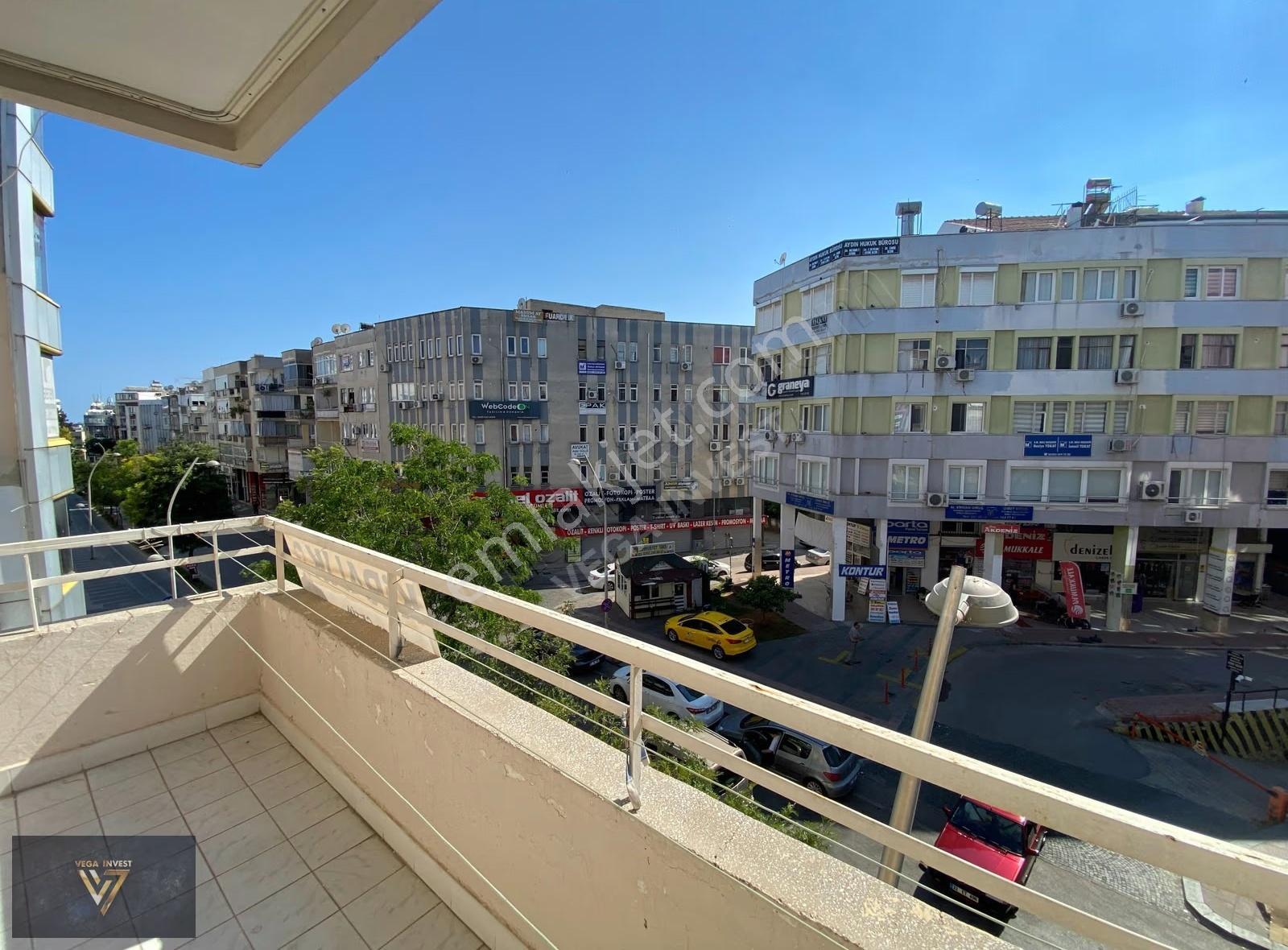 Vega Invest'ten Şehrin Kalbinde Geniş Ve Ferah 2+1 Kiralık Daire - Görsel 20