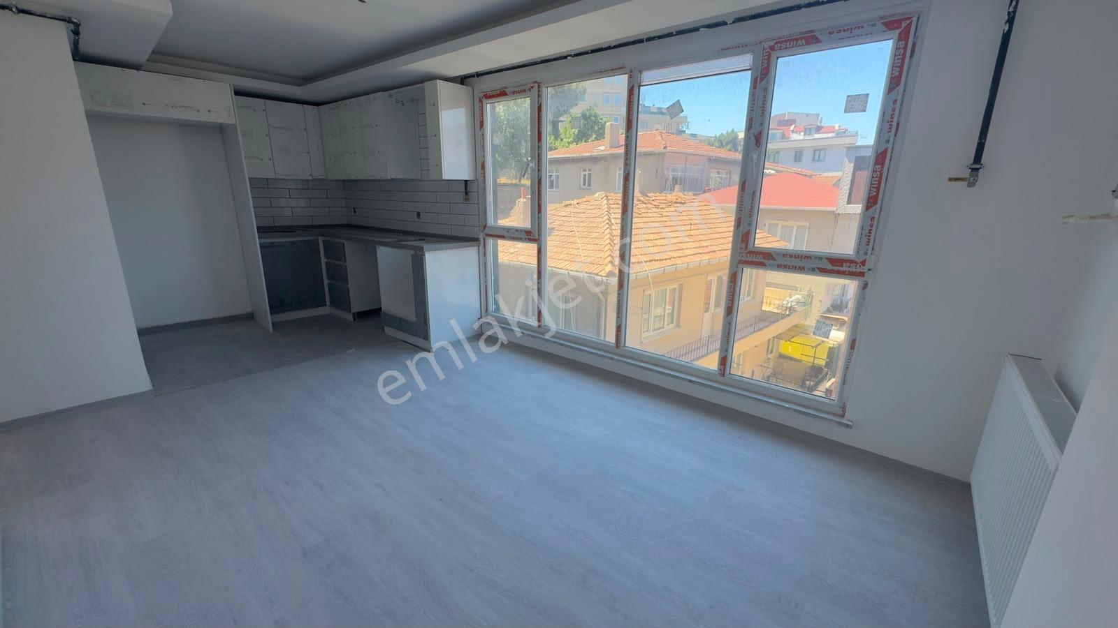 Eyüpsultan Alibeyköyde Güzeltepe Mahallesinde/ 1+1/65/4.kat/ Butik Sitesinde Satılık Daire - Görsel 6