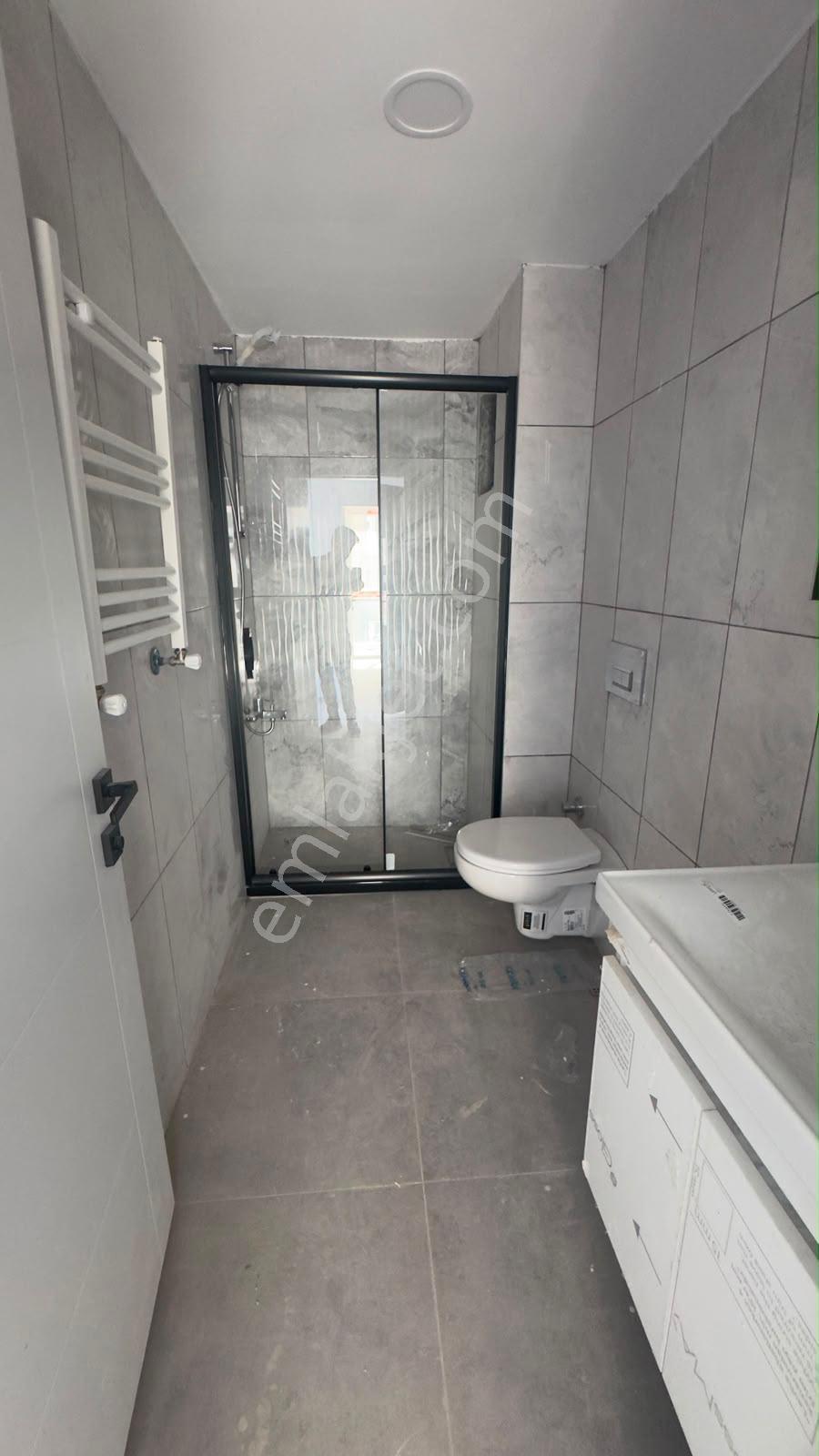 Eyüpsultan Alibeyköyde Güzeltepe Mahallesinde/ 1+1/65/4.kat/ Butik Sitesinde Satılık Daire - Görsel 7