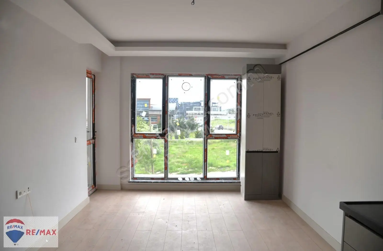 İncek Taşpınar Kusursuz Konumda Bulvara 100 Mt Kiralık 1+1 Daire - Görsel 3