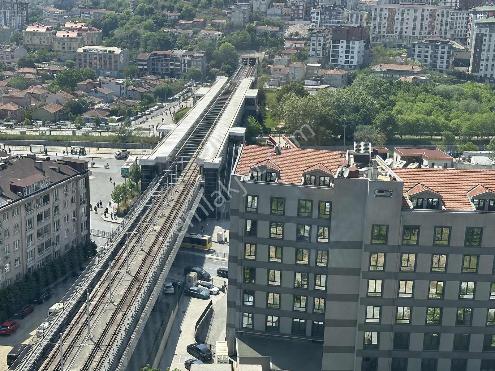 Metroya Yakın, Şehir Manzaralı 2+1 Daire 132 M2 Dublex Satılık - Görsel 9