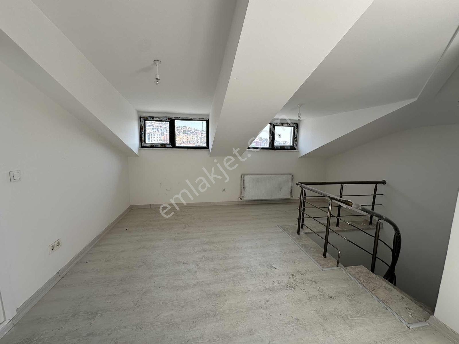 Metroya Yakın, Şehir Manzaralı 2+1 Daire 132 M2 Dublex Satılık - Görsel 24