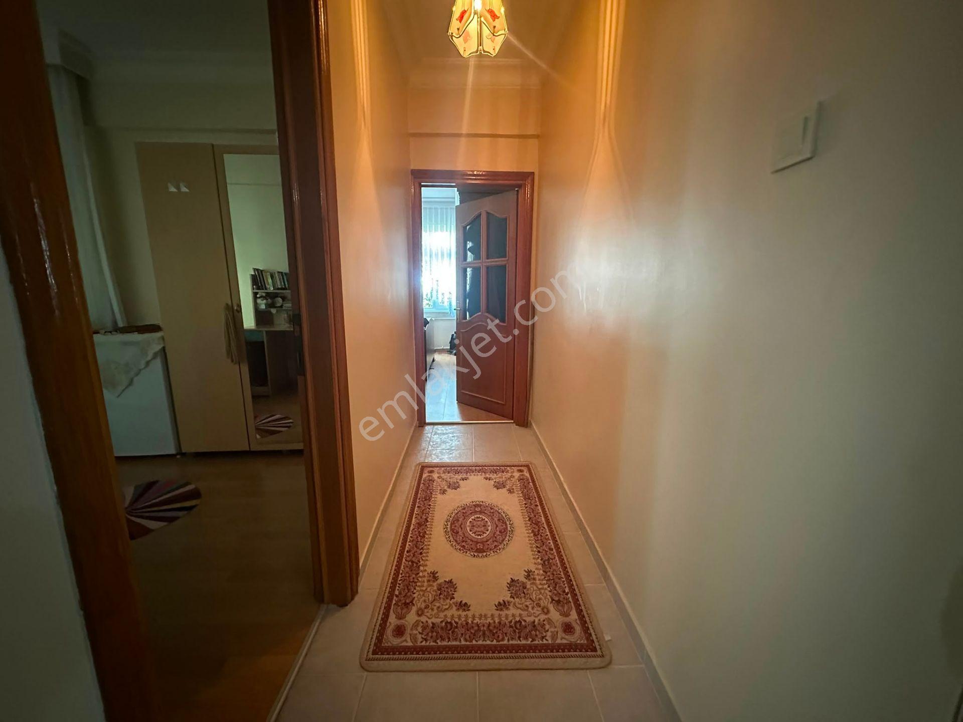 Bahçelievler Deli Hüseyin Paşa Caddesinde 140m2 Ferah 3+1 Daire - Görsel 19