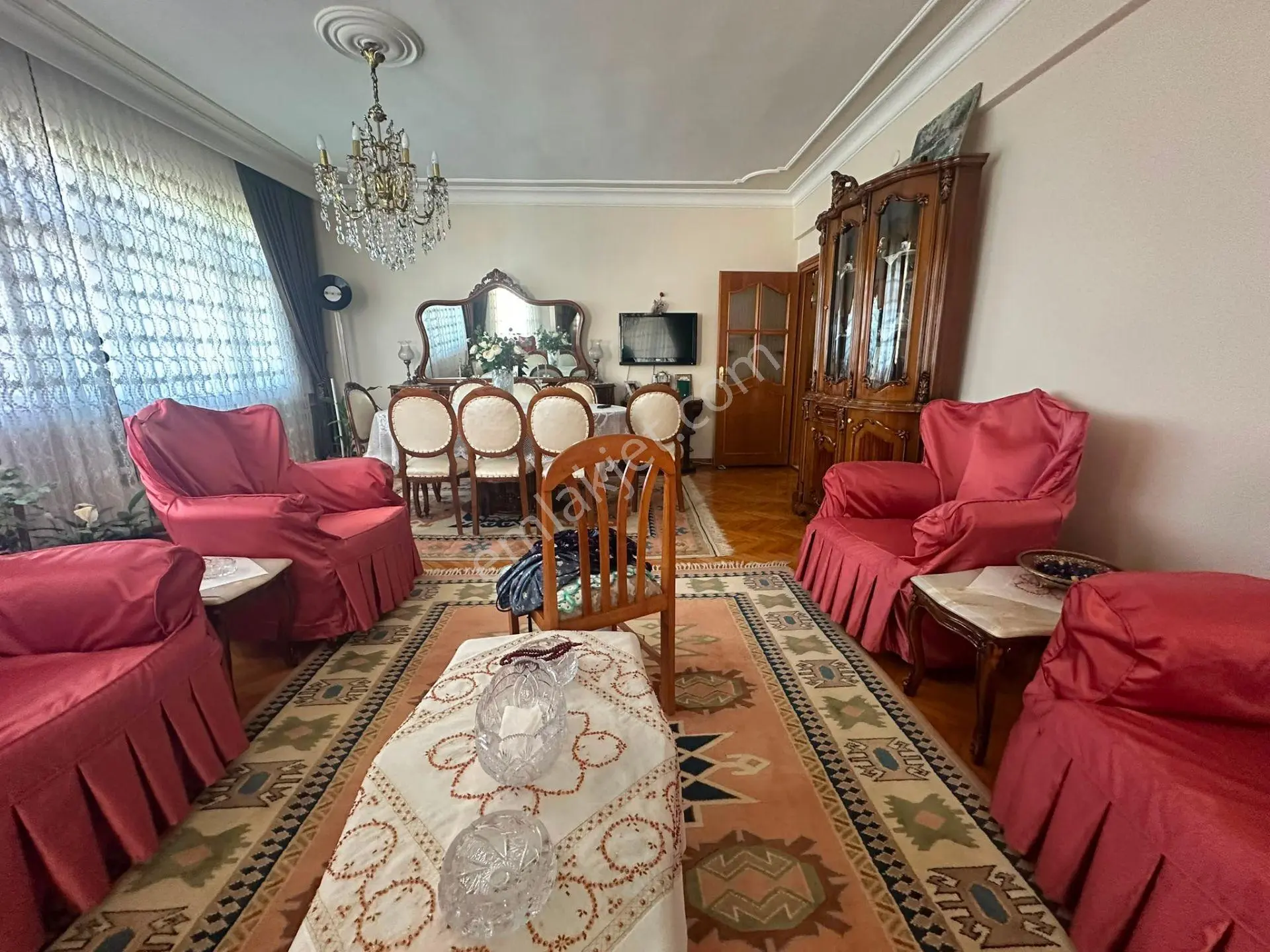 Bahçelievler Deli Hüseyin Paşa Caddesinde 140m2 Ferah 3+1 Daire - Görsel 3