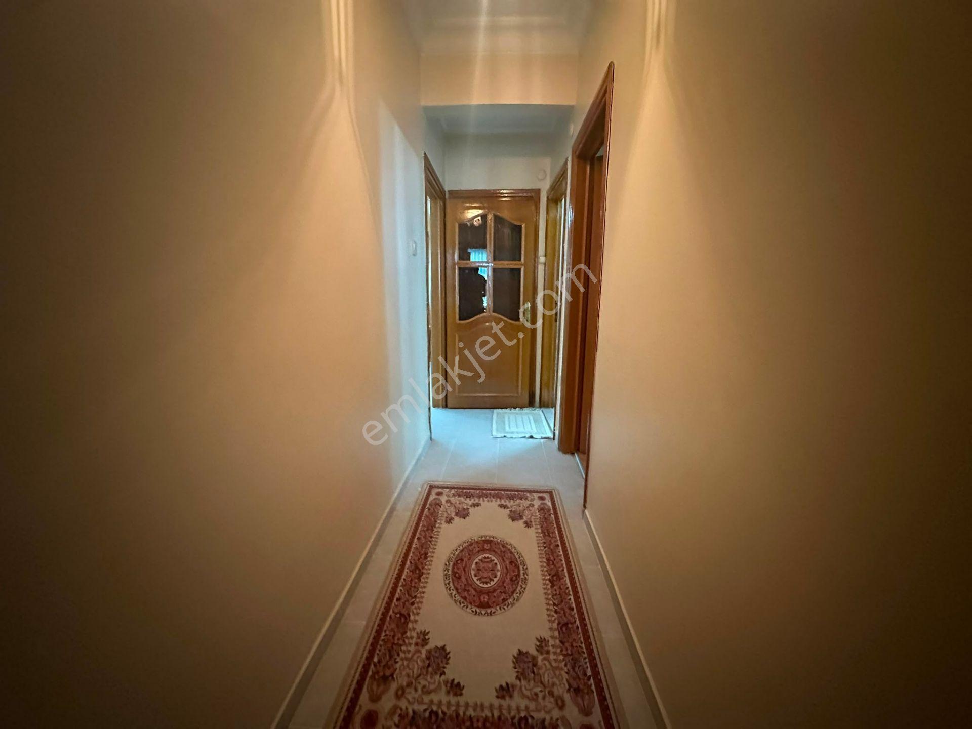 Bahçelievler Deli Hüseyin Paşa Caddesinde 140m2 Ferah 3+1 Daire - Görsel 20