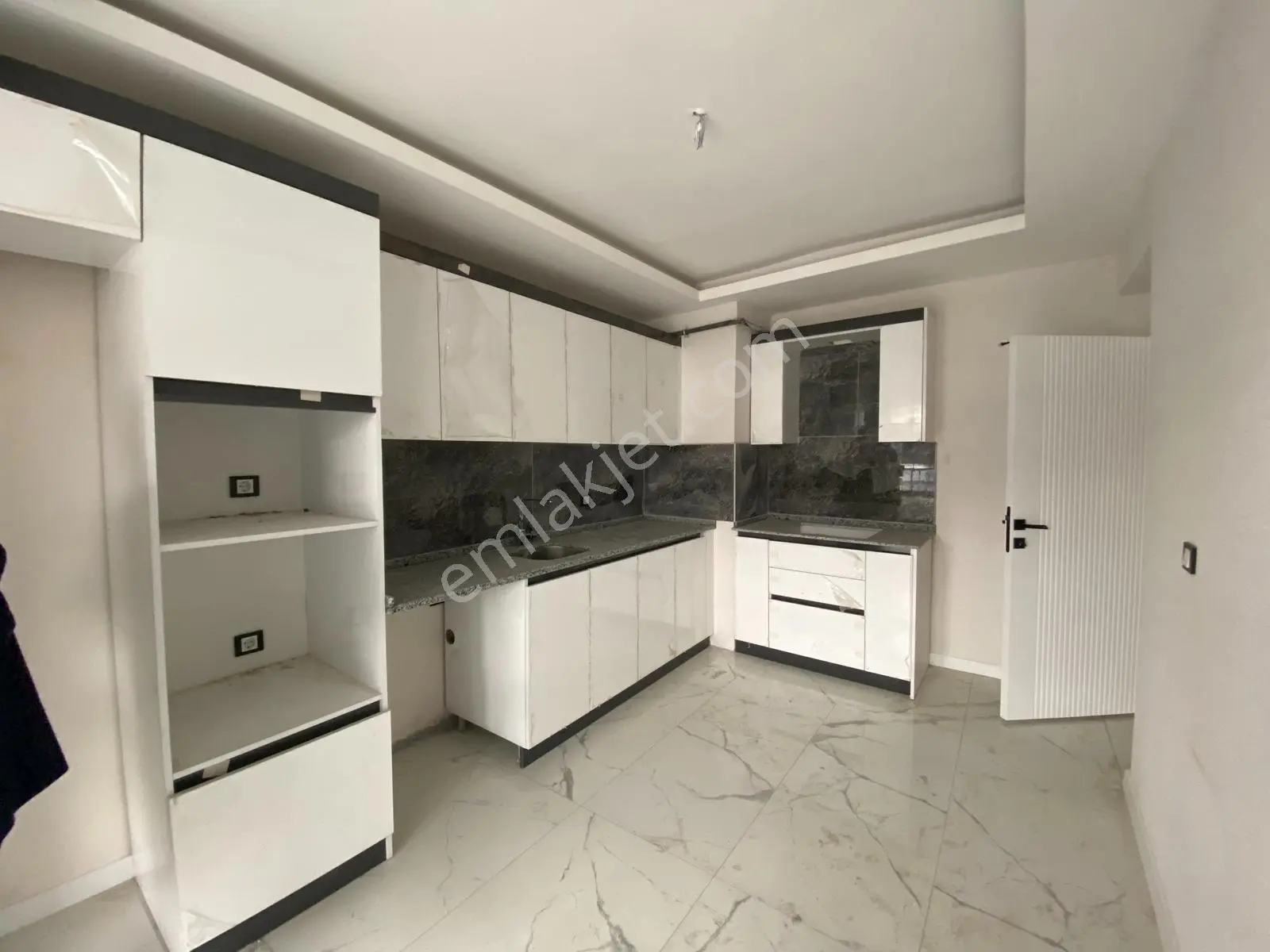 Karatay Çimenlik Mh Satılık 3+1 Sıfır Daire - Görsel 5