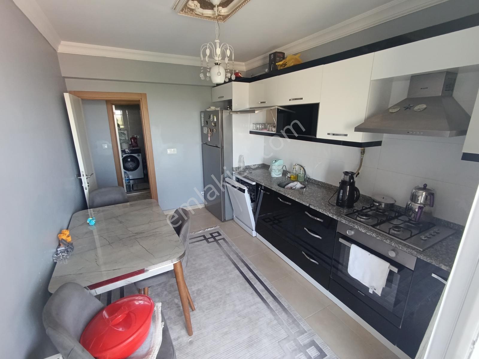Otoğar Civarı 2+1 Geniş Boş Kiralık Daire