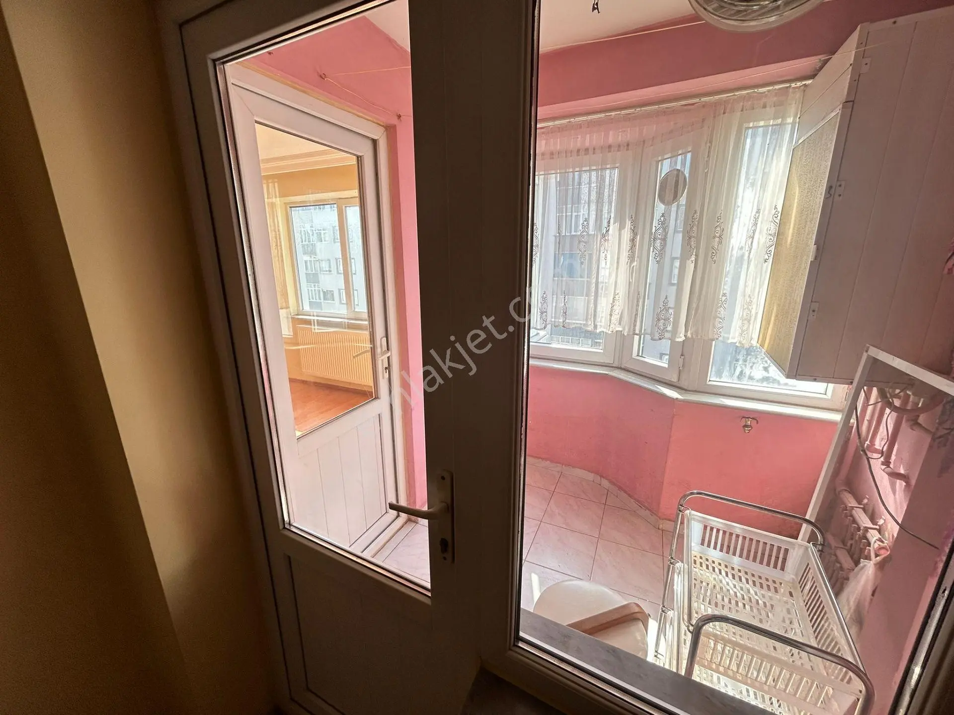 Bandırma Sunullahta, Ordu Caddesi Üzerinde 3+1 Ara Kat Asansörlü Kiralık Daire - Görsel 14