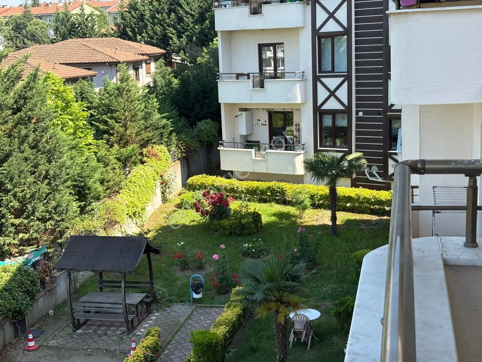 Topçular'ın İncisi Mimoza Sitesinde İçi Yapılı Çatı Dubleks