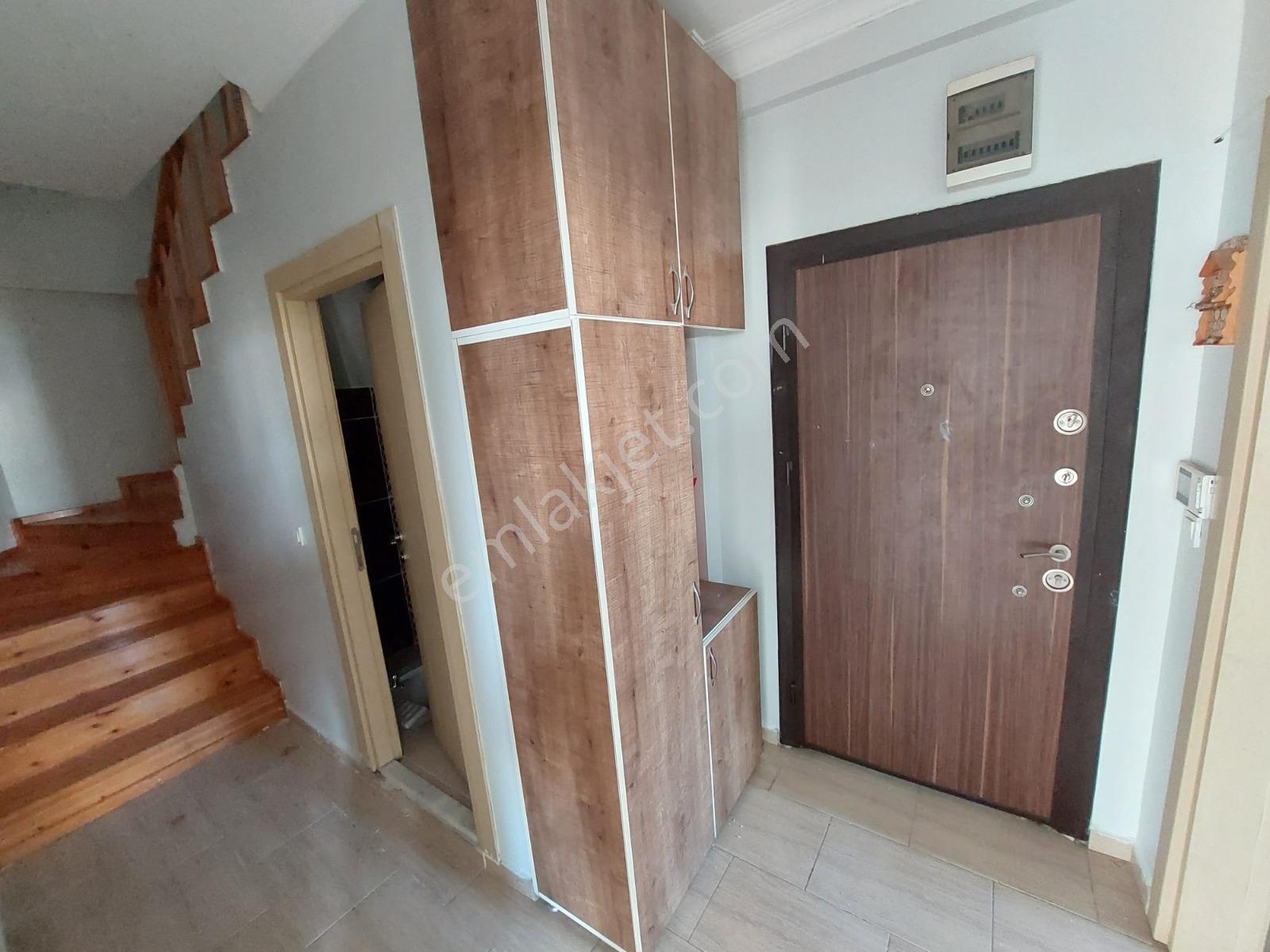 Topçular'ın İncisi Mimoza Sitesinde İçi Yapılı Çatı Dubleks - Görsel 3
