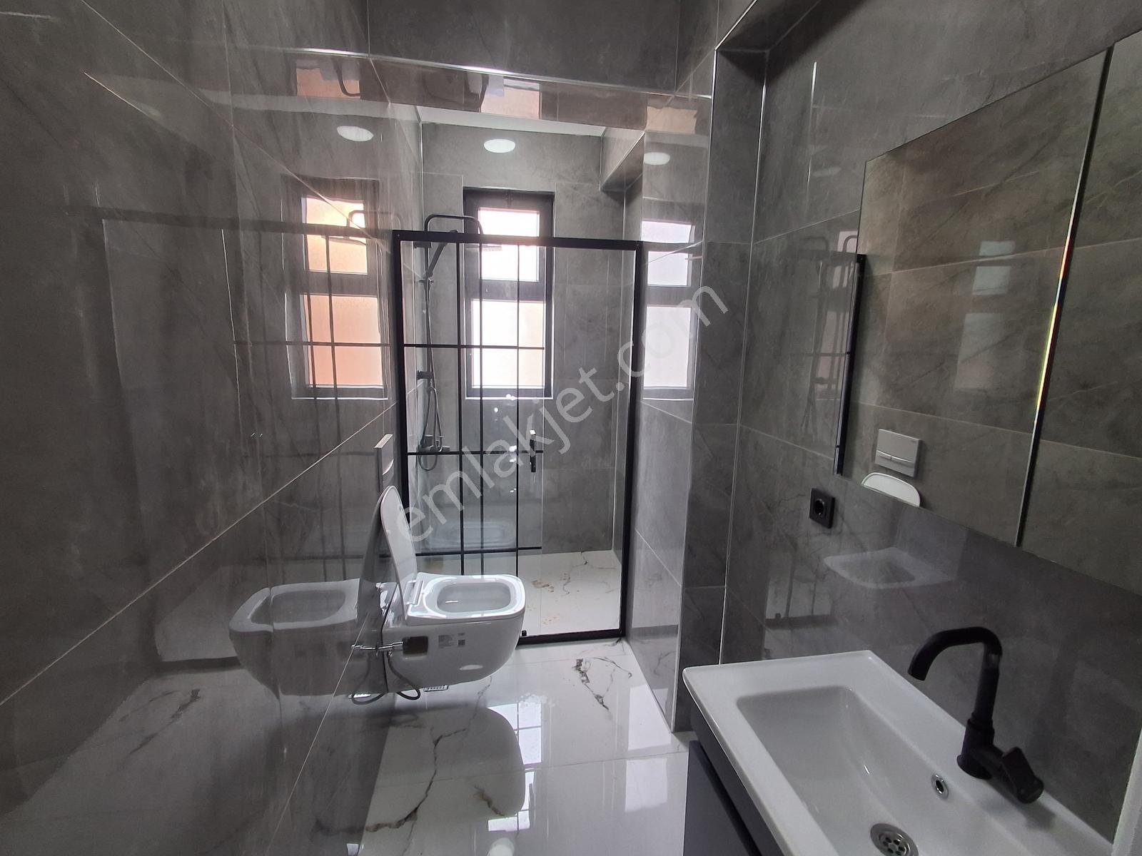 Kocaali Alandere'de Deniz Manzaralı 4+1 Satılık Triplex Villa - Görsel 30