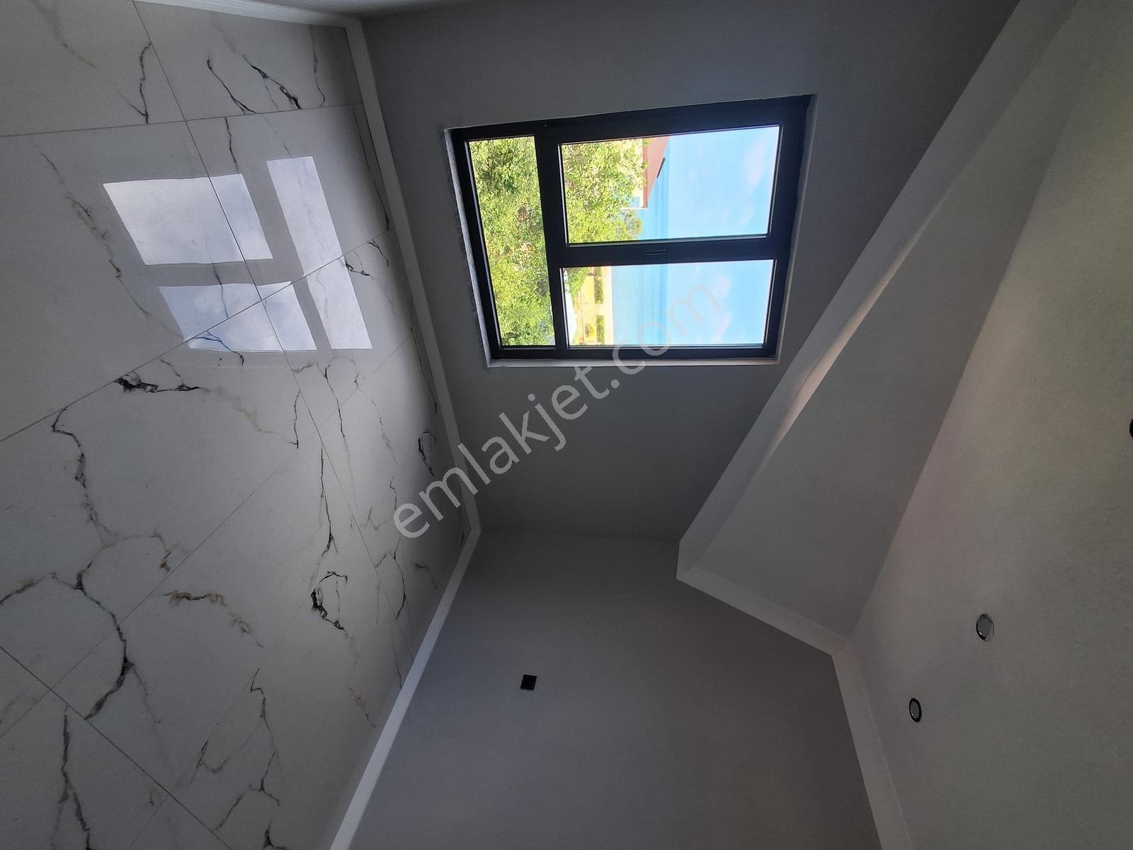 Kocaali Alandere'de Deniz Manzaralı 4+1 Satılık Triplex Villa - Görsel 4
