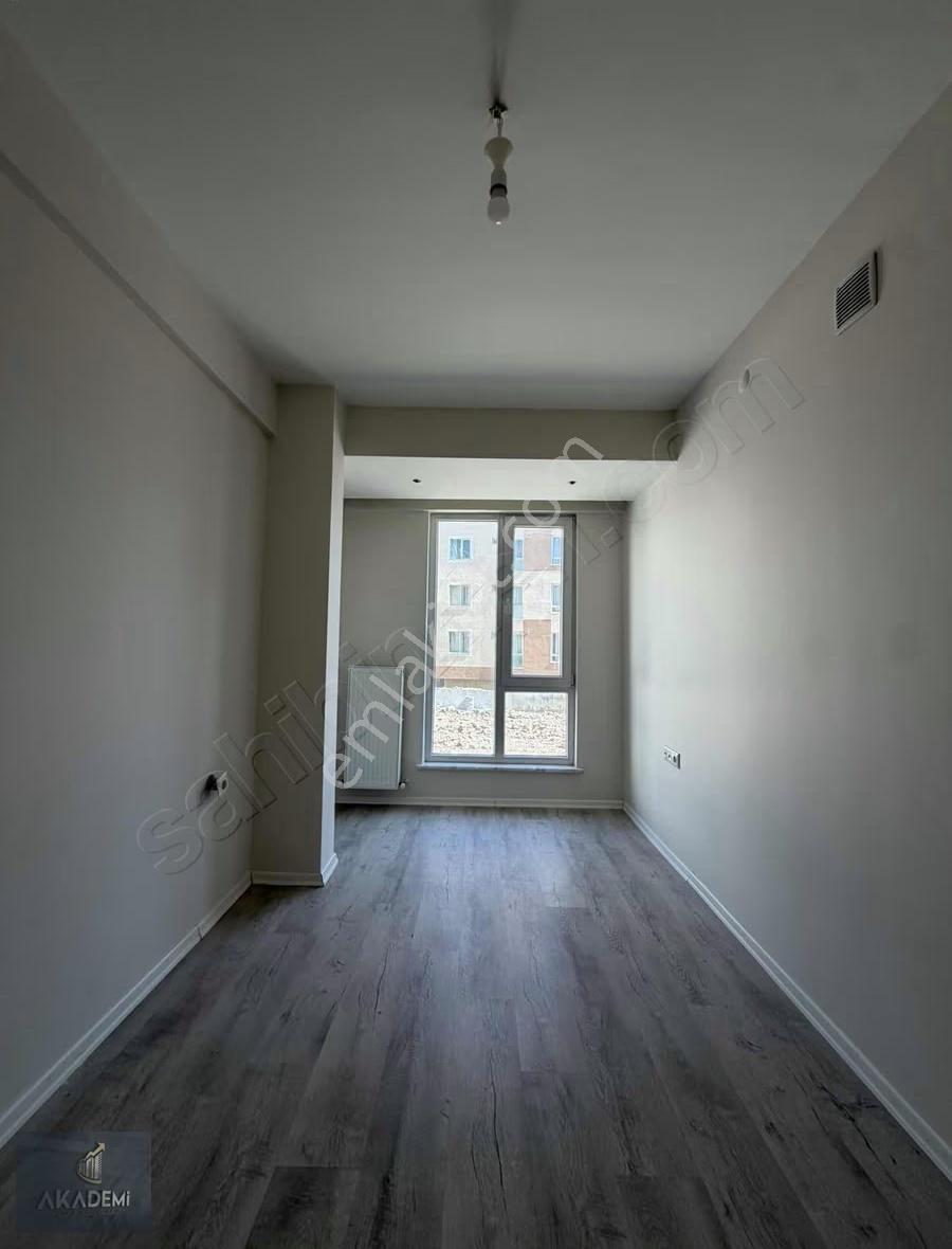 Akademi'den Cadde Yakını Asansörlü Lüks Kiralık 1+1 - Görsel 13