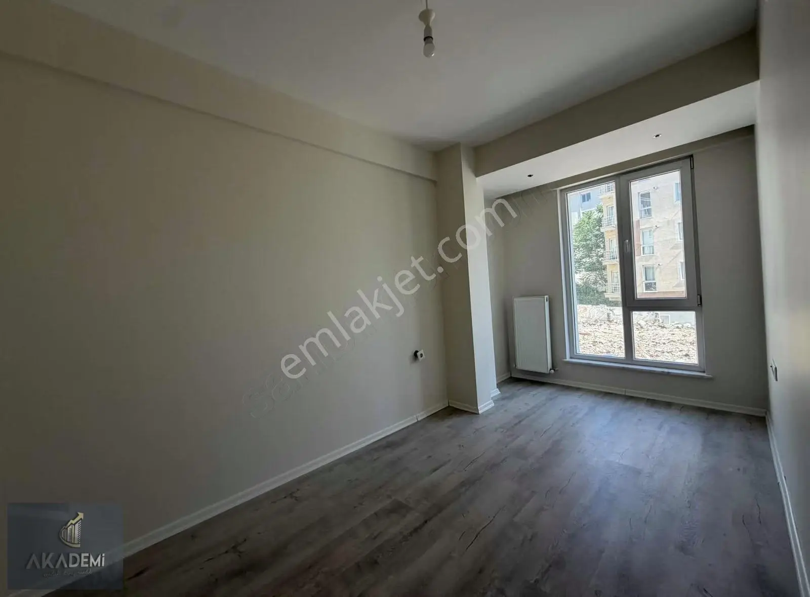 Akademi'den Cadde Yakını Asansörlü Lüks Kiralık 1+1 - Görsel 14
