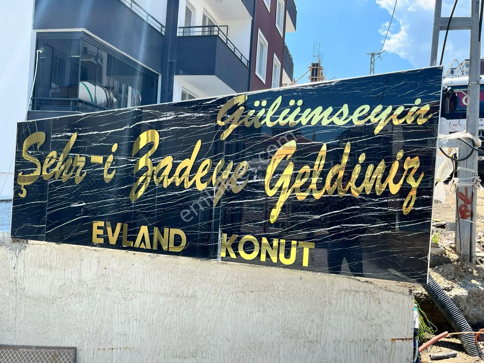 Garanti Gayrimenkul'den Pamuklu Bulv. Ara Kat Eşyasız 1+1 - Görsel 2