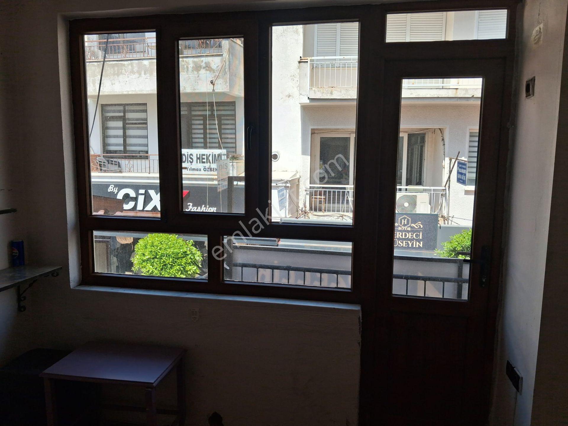 Hacıilyas-kadıağa Cad. | Yüksek Görünürlüklü Kiralık Ofis - Görsel 12