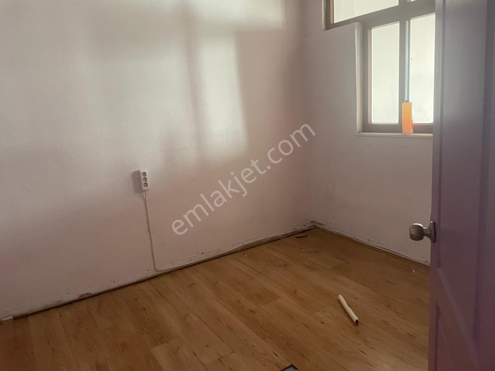 Hacıilyas-kadıağa Cad. | Yüksek Görünürlüklü Kiralık Ofis - Görsel 13