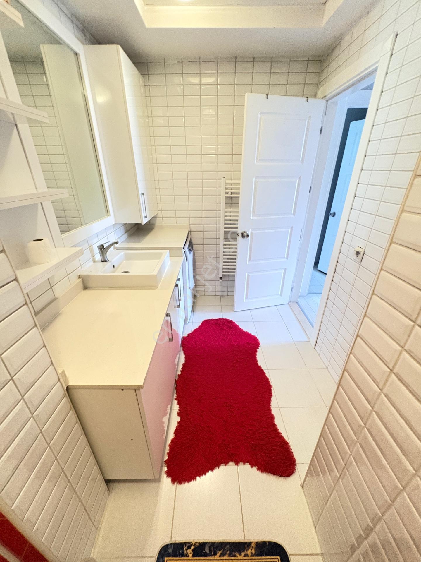 Marmara'dan Şükrüpaşa'da 2+1 Eşyalı Kiralık Daire - Görsel 13