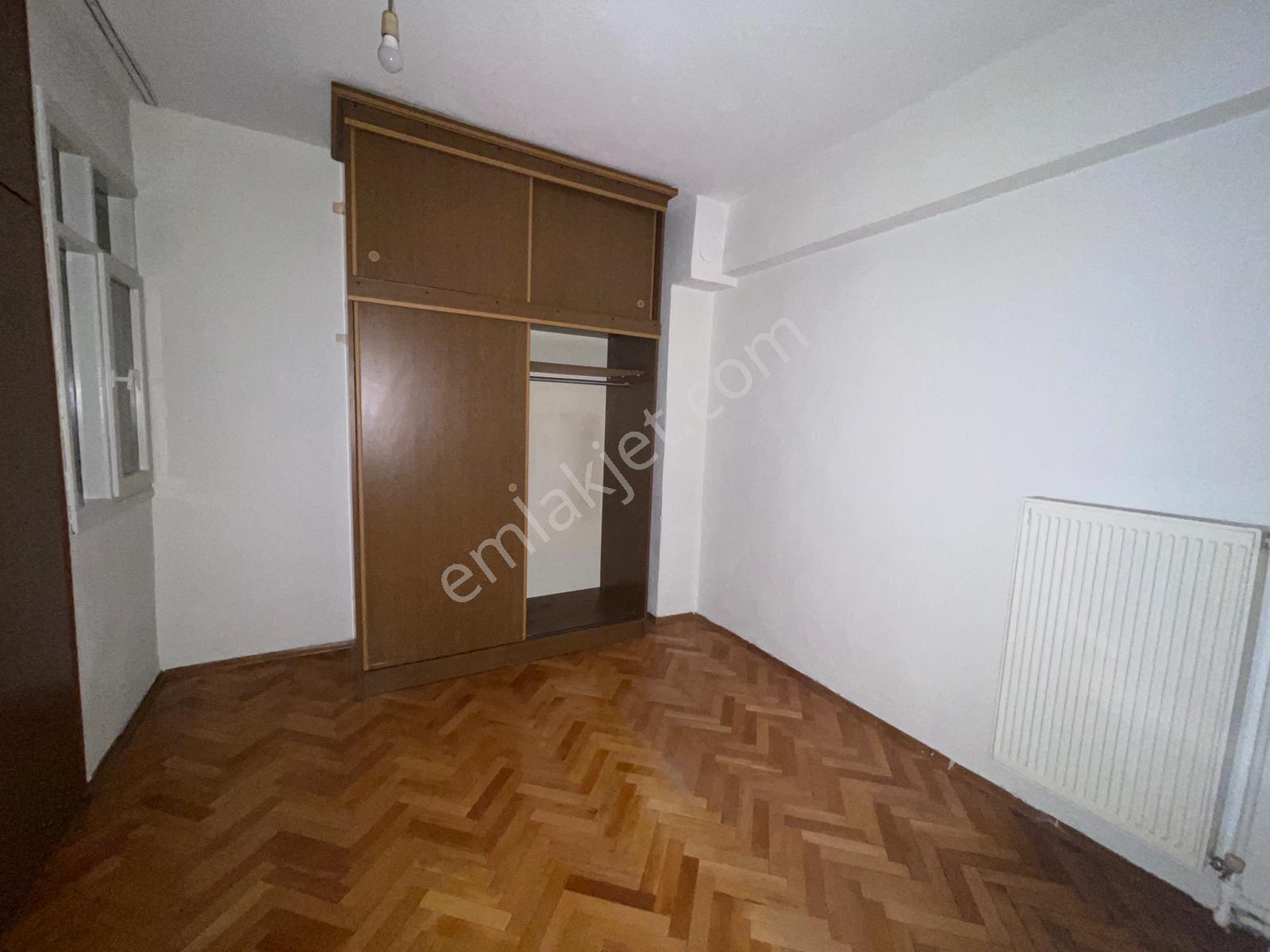 Peker Mah. Manisa Lisesine Yakın Kiralık Doğalgazlı, Klimalı Daire - Görsel 8
