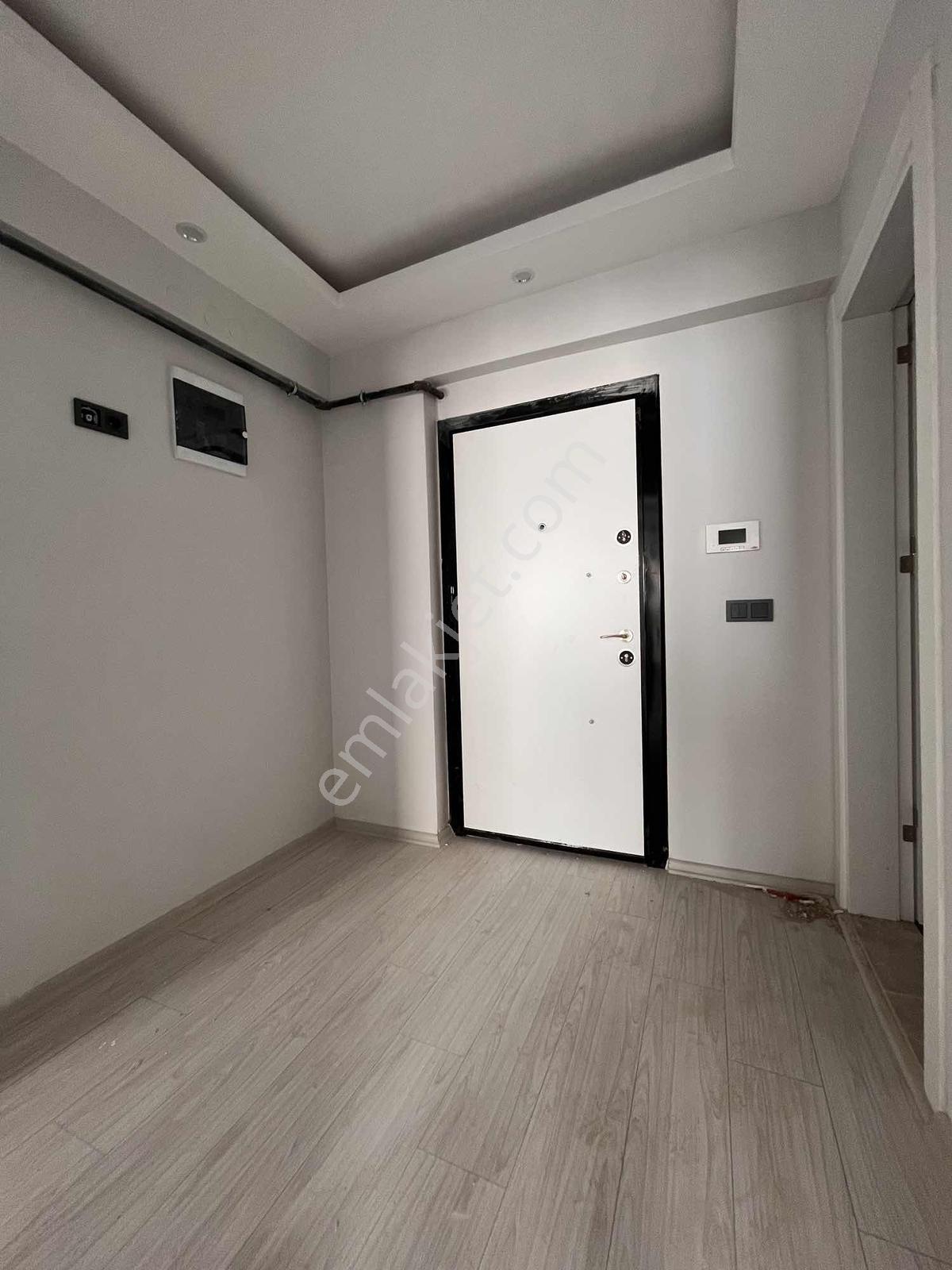 Muradiye Mah 1+1 Sıfır Ara Kat Ana Yol Üstünde Kiralık Daire - Görsel 27
