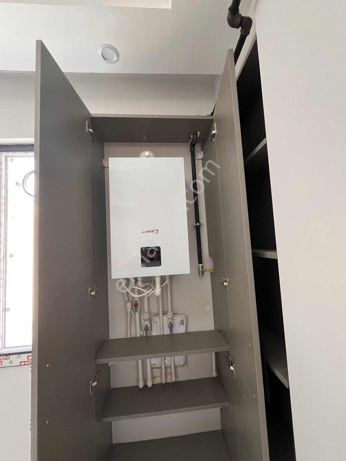 Muradiye Mah 1+1 Sıfır Ara Kat Ana Yol Üstünde Kiralık Daire - Görsel 4