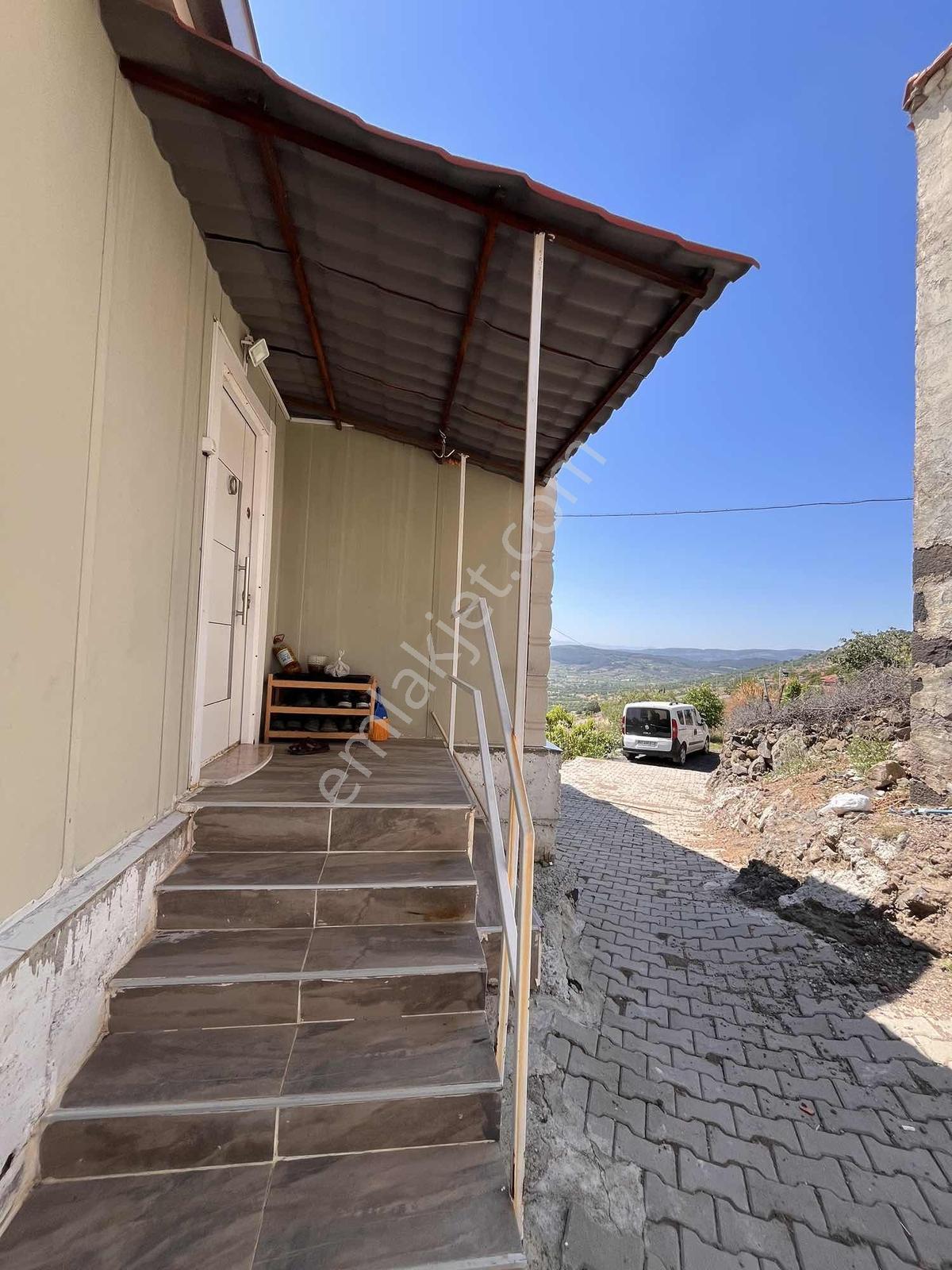 Manisa Dazyurt Mah Eşsiz Manzaralı Acil Satılık Bahçeli Ev - Görsel 32