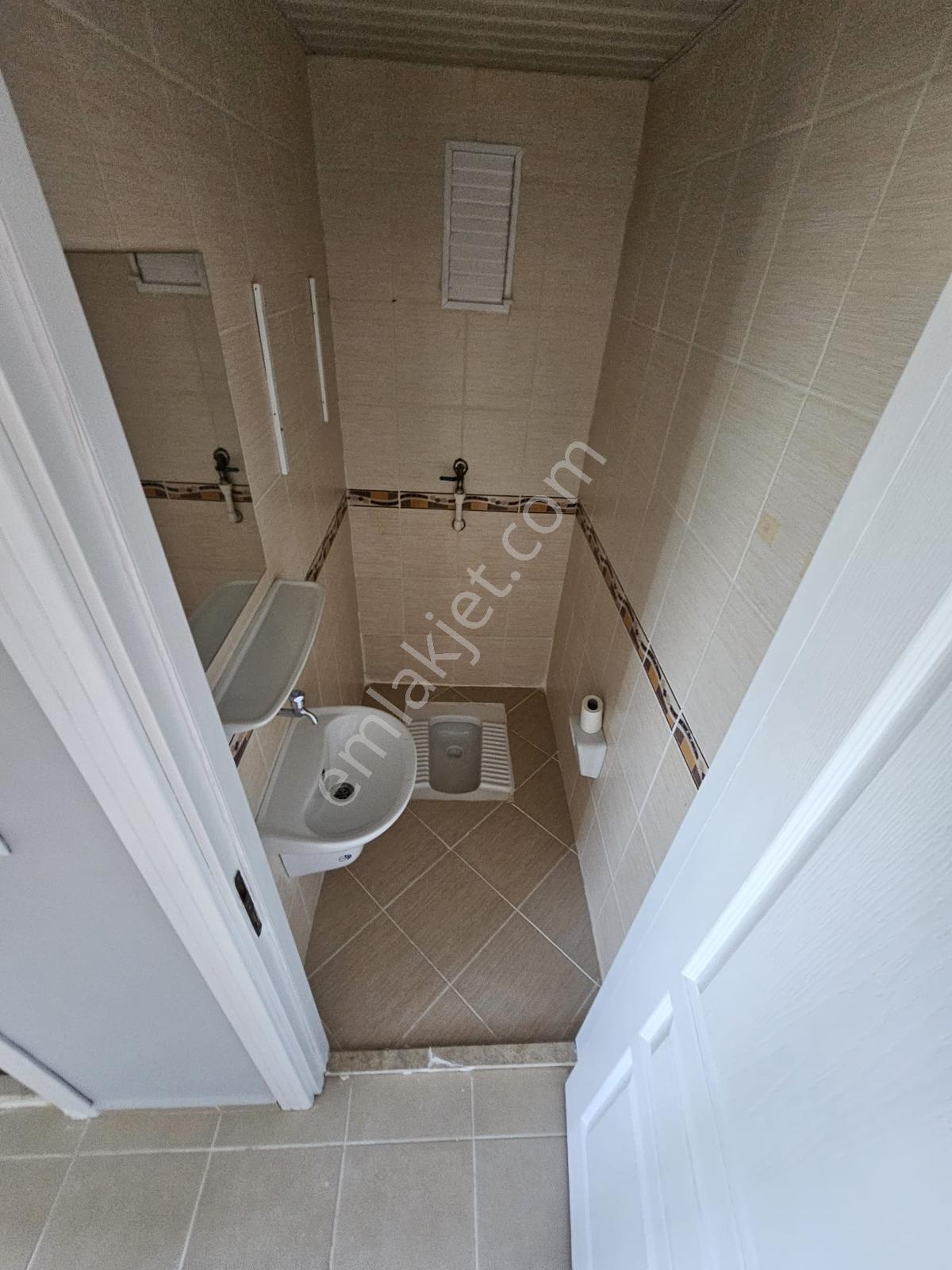 Hamitler Toki Ara Kat Manzaralı Kiralık 2+1 Daire - Görsel 13