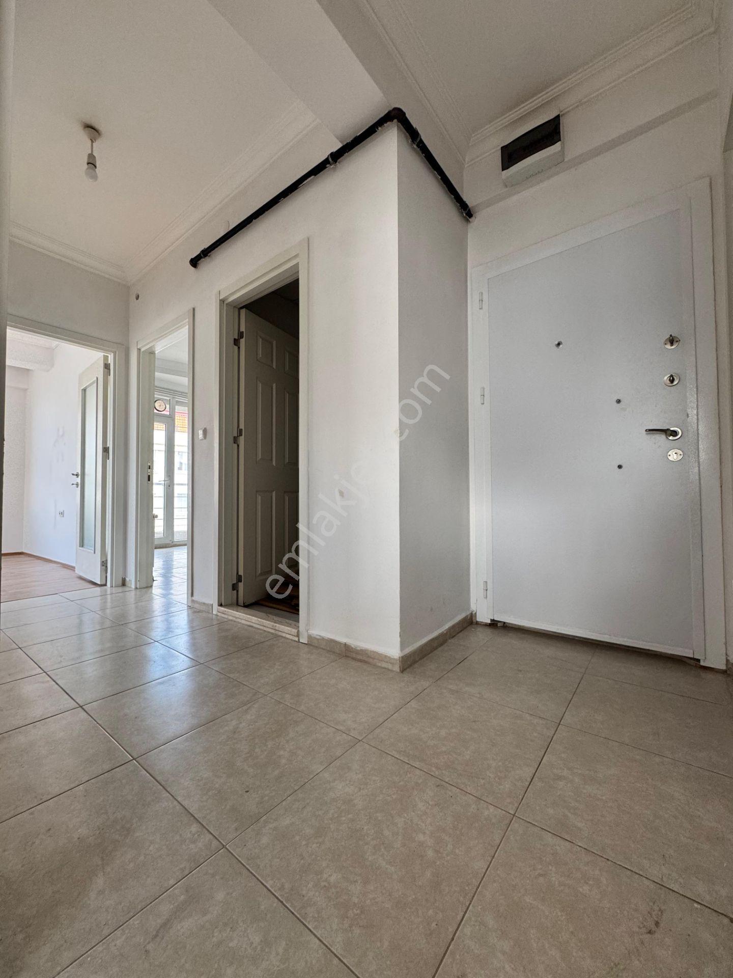 Rba'dan Büyükdere Mh. Millet Cd. Mükemmel Konumda Satılık 2+1 Daire - Görsel 15
