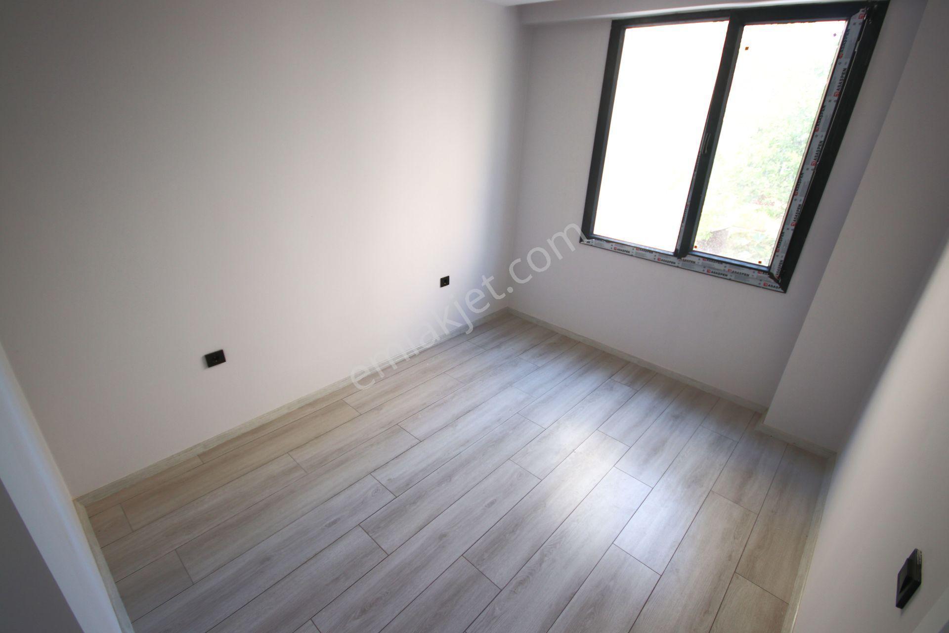 🛑🛑aktiften Akçay'da Satılık Kalitesi Fark Yaratan Sıfır Arakat Denize 150mt 2+1daire - Görsel 16