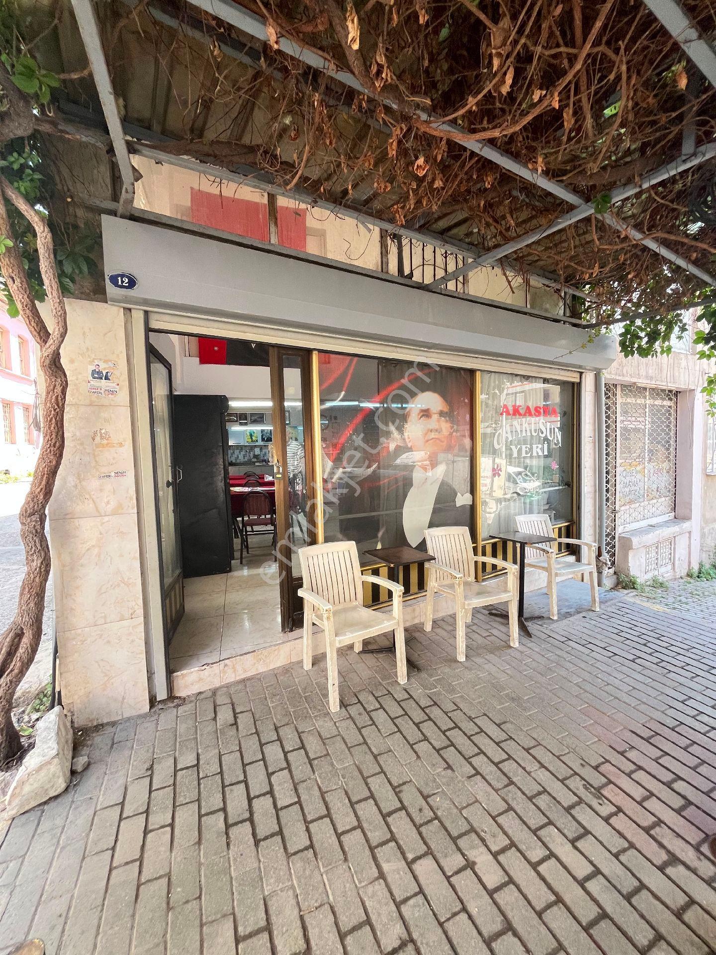 İzmir Konak Kocatepe Mah De Satılık Dükkan Kafe