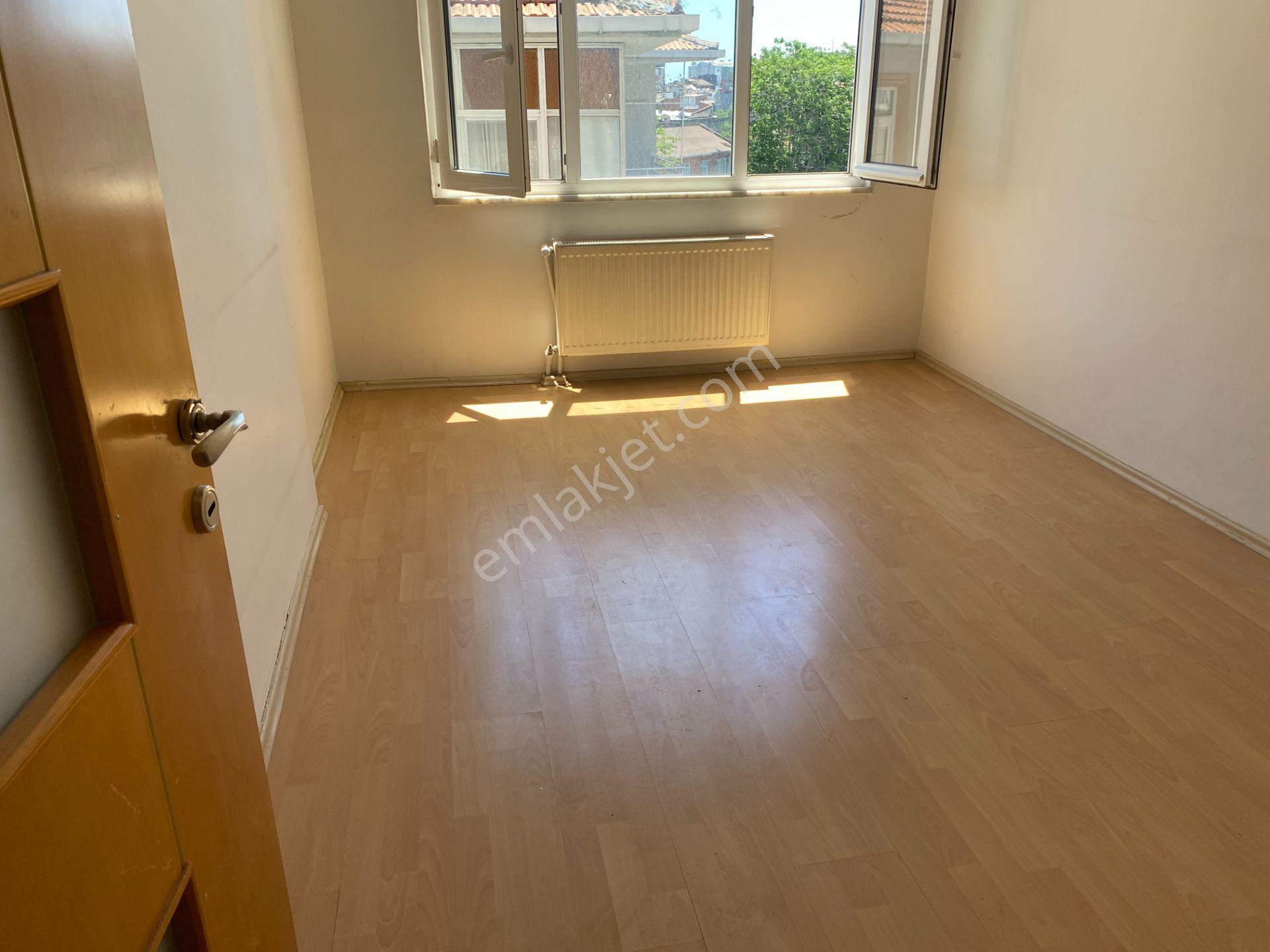 Destan-097 Kocamustafapaşa Kemancı Sitesinde 2 Oda 1 Salon 90m2 Bakımlı Orta 4.kat Bakımlı Daire - Görsel 22