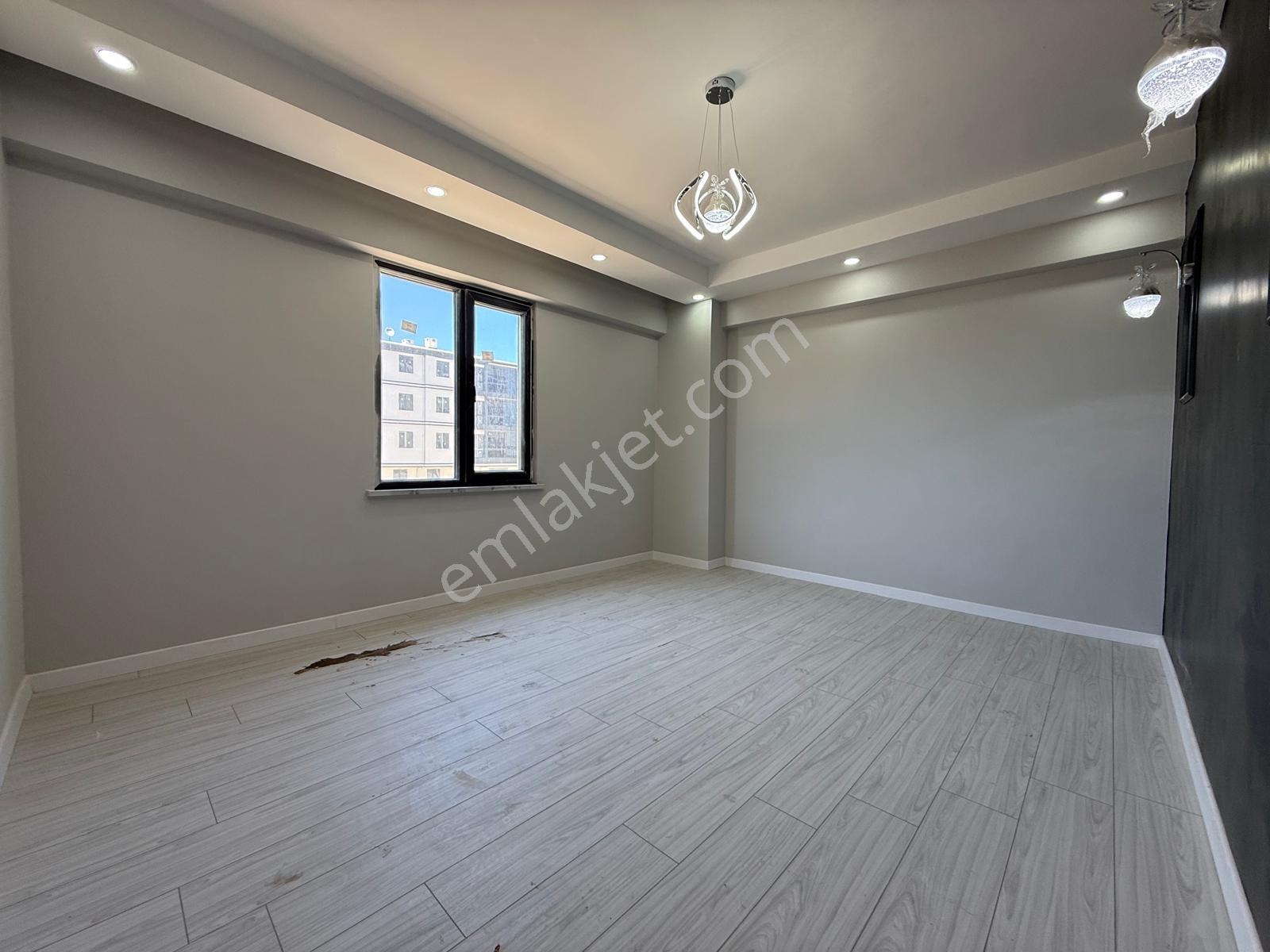 Ergünlerden Hastane Karşısında Lüx Site İçinde 2+1 Satılık Daire - Görsel 7