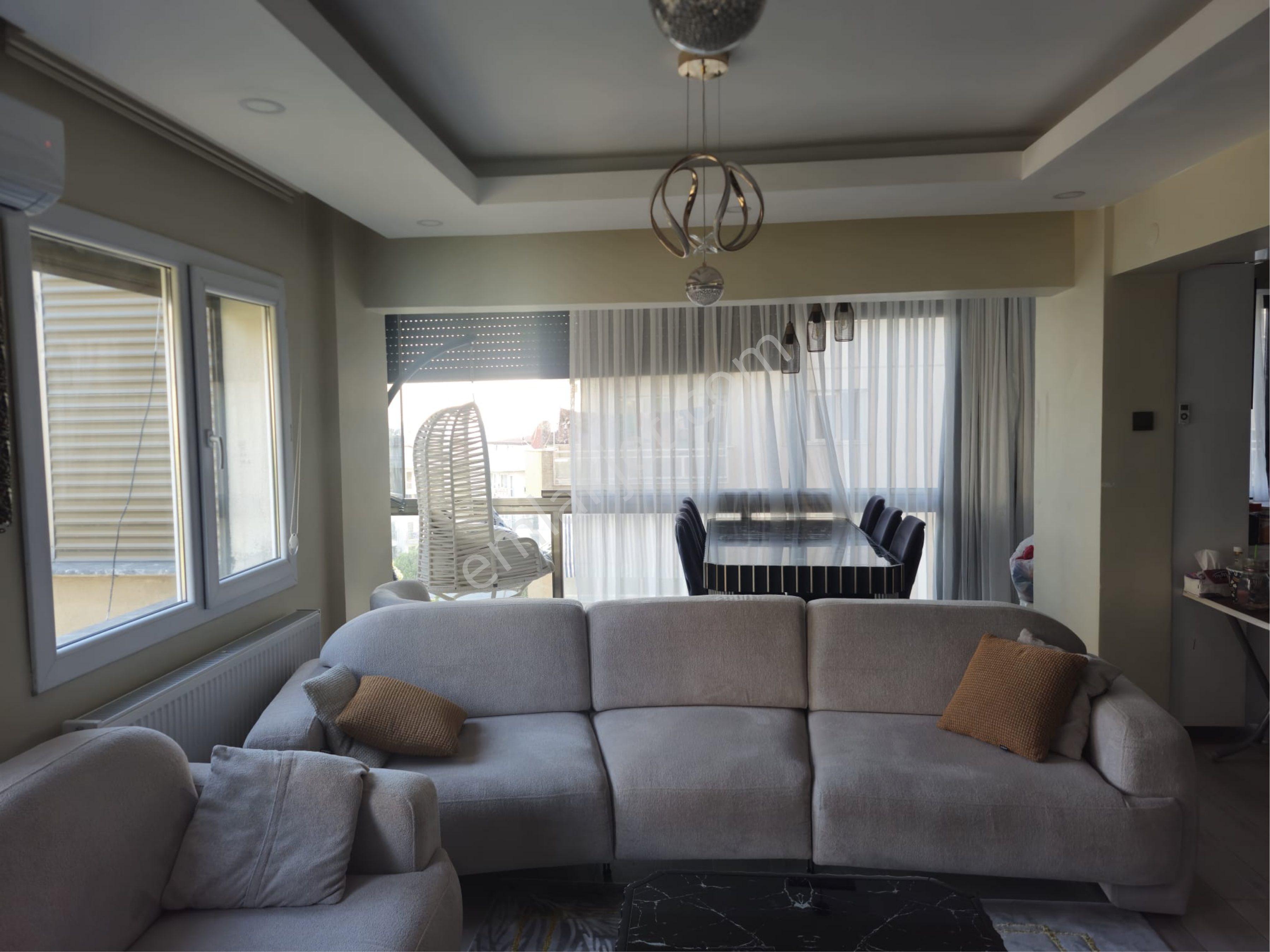 Kuşadası Marina Bölgesinde 3+1 İçi Sıfırlanmış Satılık Daire - Görsel 8