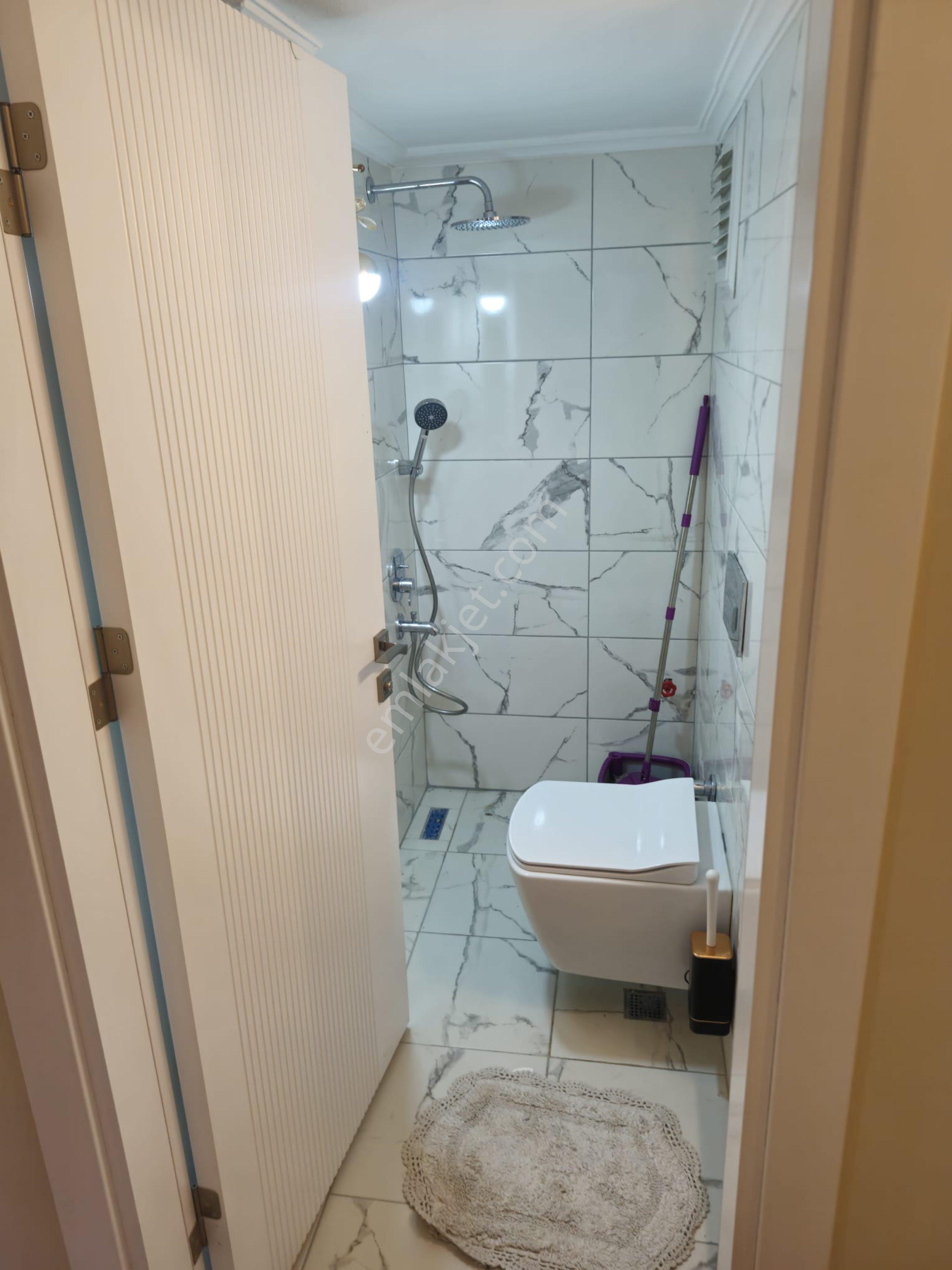Kuşadası Marina Bölgesinde 3+1 İçi Sıfırlanmış Satılık Daire - Görsel 19