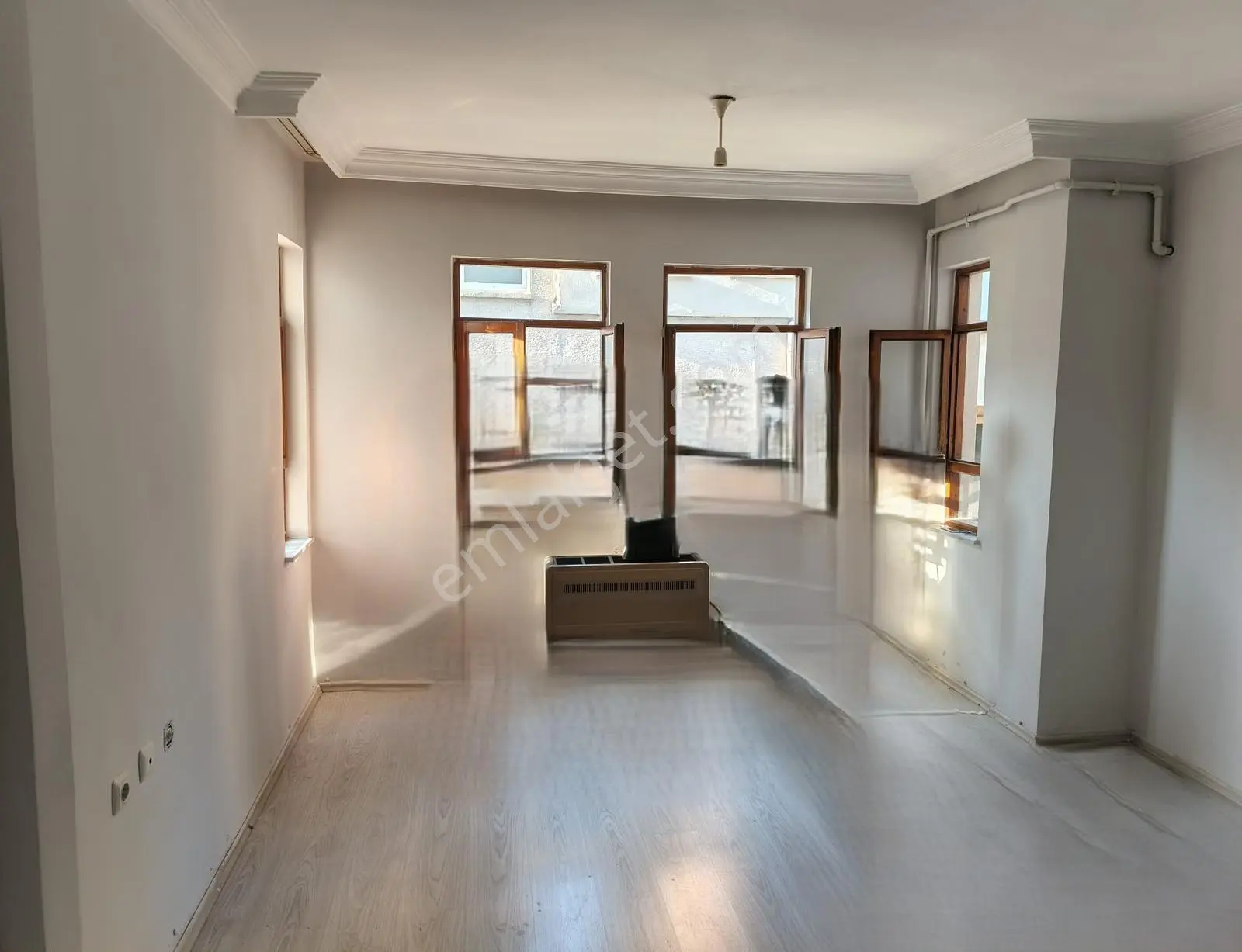 Remax Advantage'den Fomara Kervansaray Arkası Kiralık 2+1 Daire