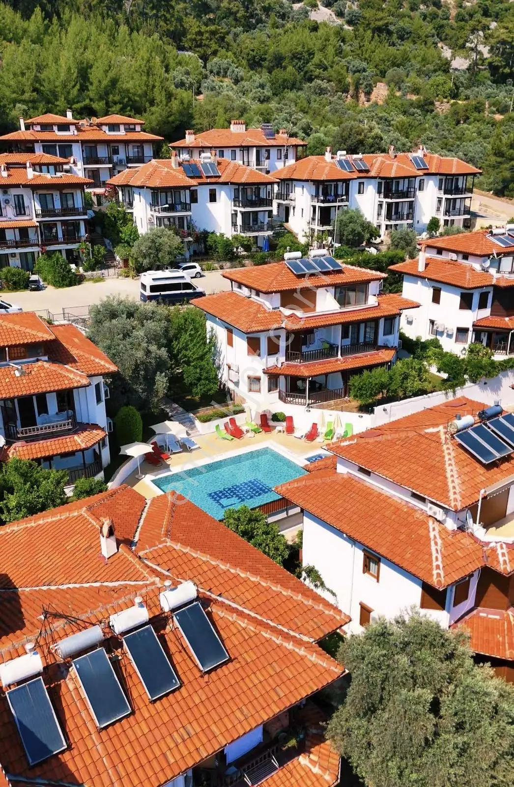 Kiralık Akyaka'da Eşyalı Deniz Manzaralı Havuzlu Daire - Görsel 2