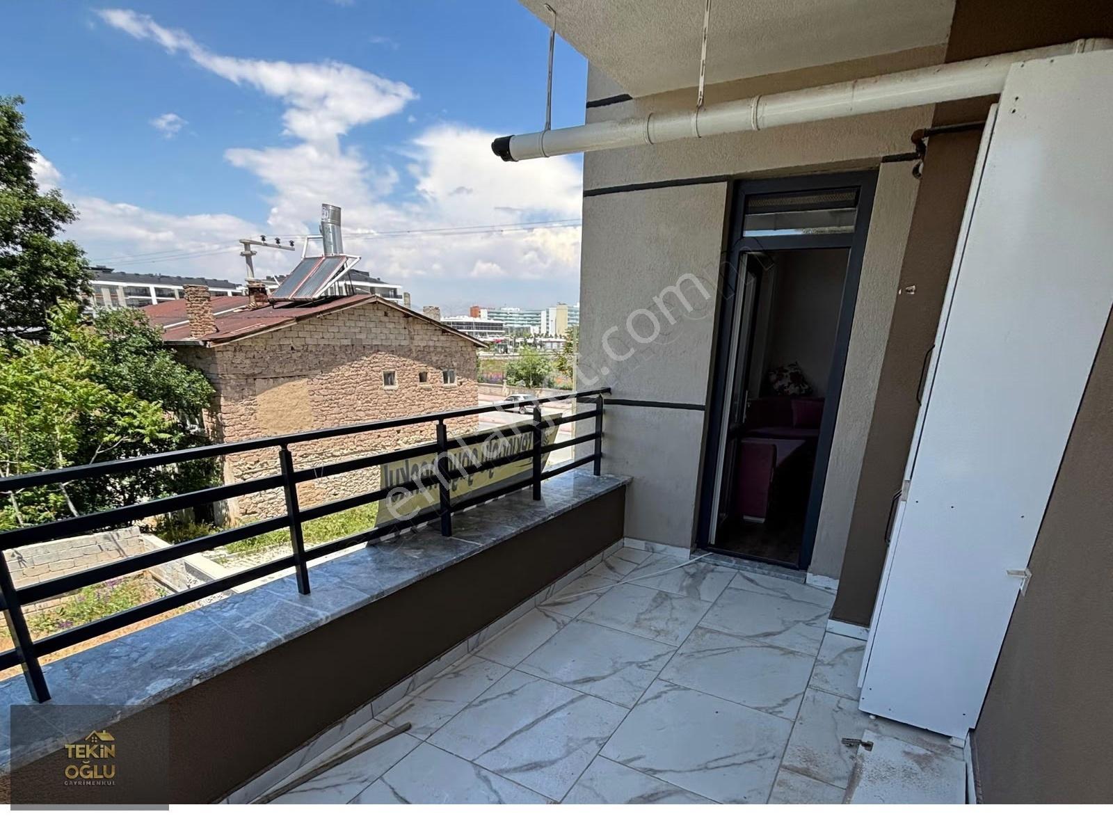 Tekin Oğlun'dan Şehir Hastane Karşısı 2+1 70 M² Kiralık Daire - Görsel 2