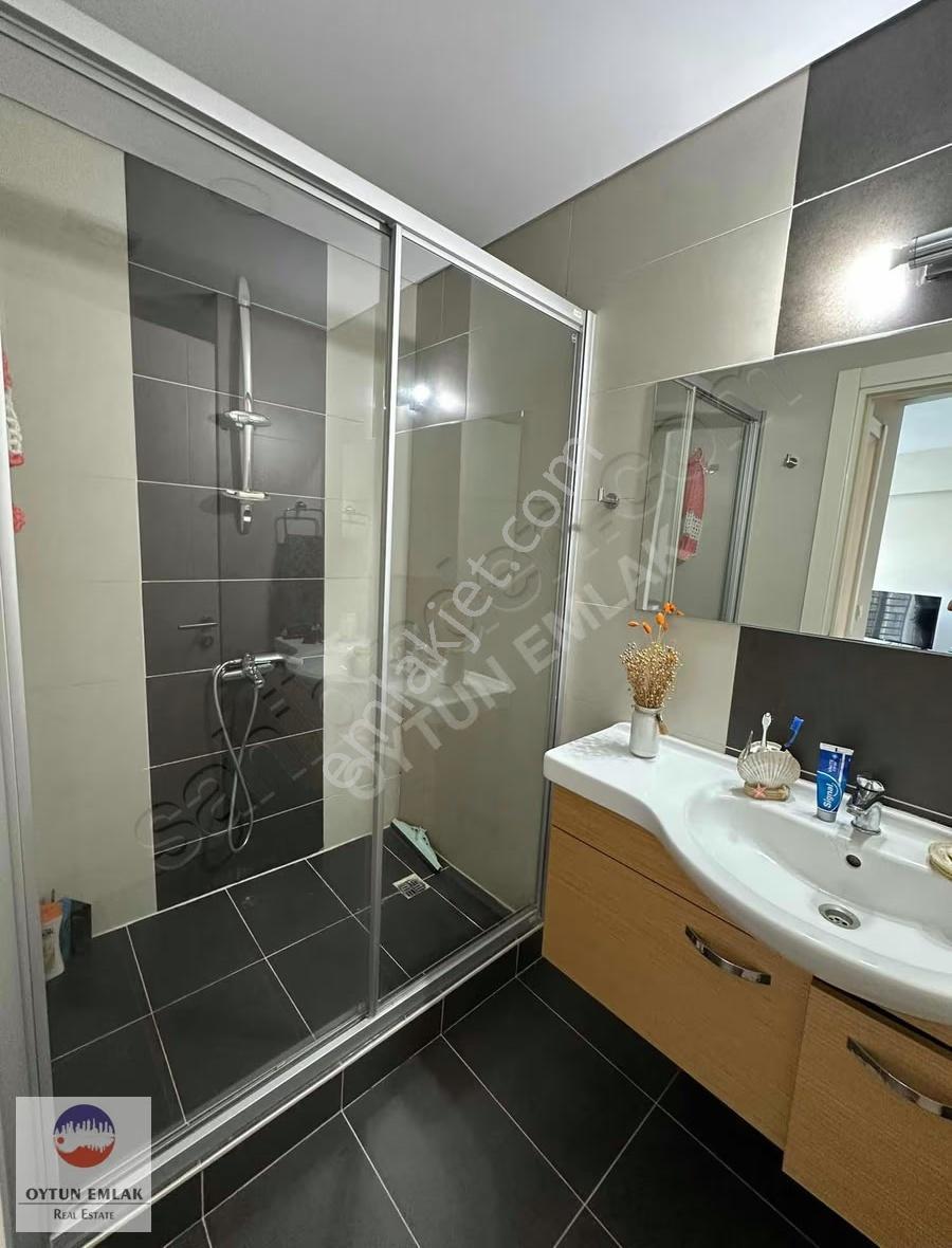 Bosphorus Cıty Boy Cam Full Peyzaj Eşyalı Kiralık 1+1 Daire 74m²