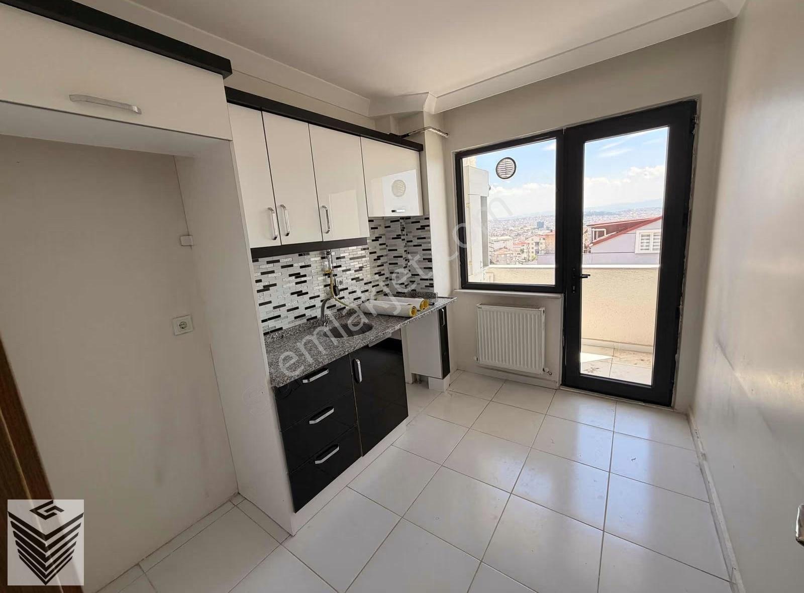 3+1 Arakat..cadde Üstü..asansörlü..kapalı Otoparklı..geniş Daire - Görsel 13