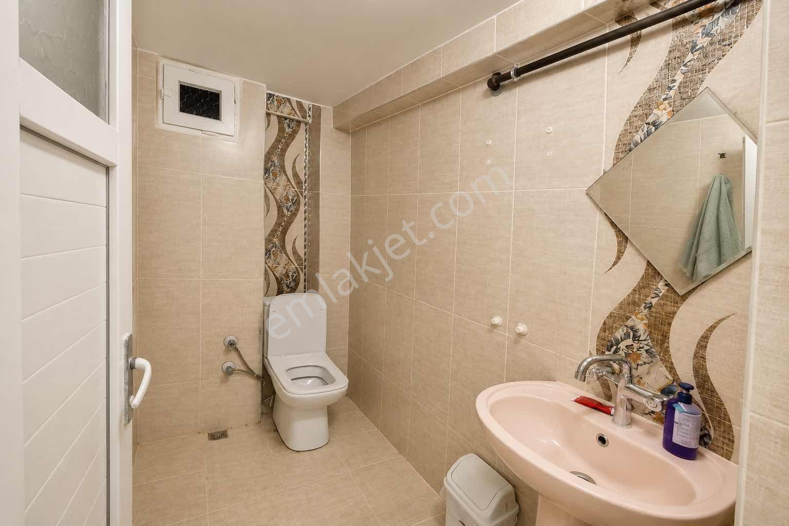 İzmirpark Avm Civarı Metroya Ana Caddeye 150 Metre 2+1 Tadilatlı - Görsel 7