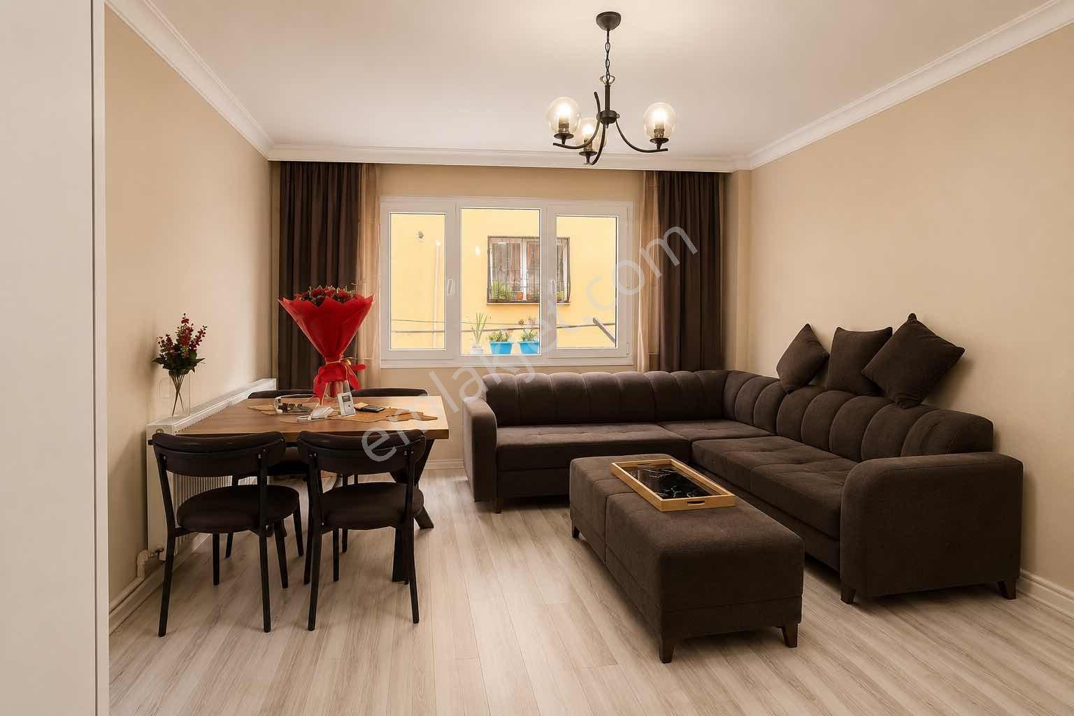 İzmirpark Avm Civarı Metroya Ana Caddeye 150 Metre 2+1 Tadilatlı - Görsel 10